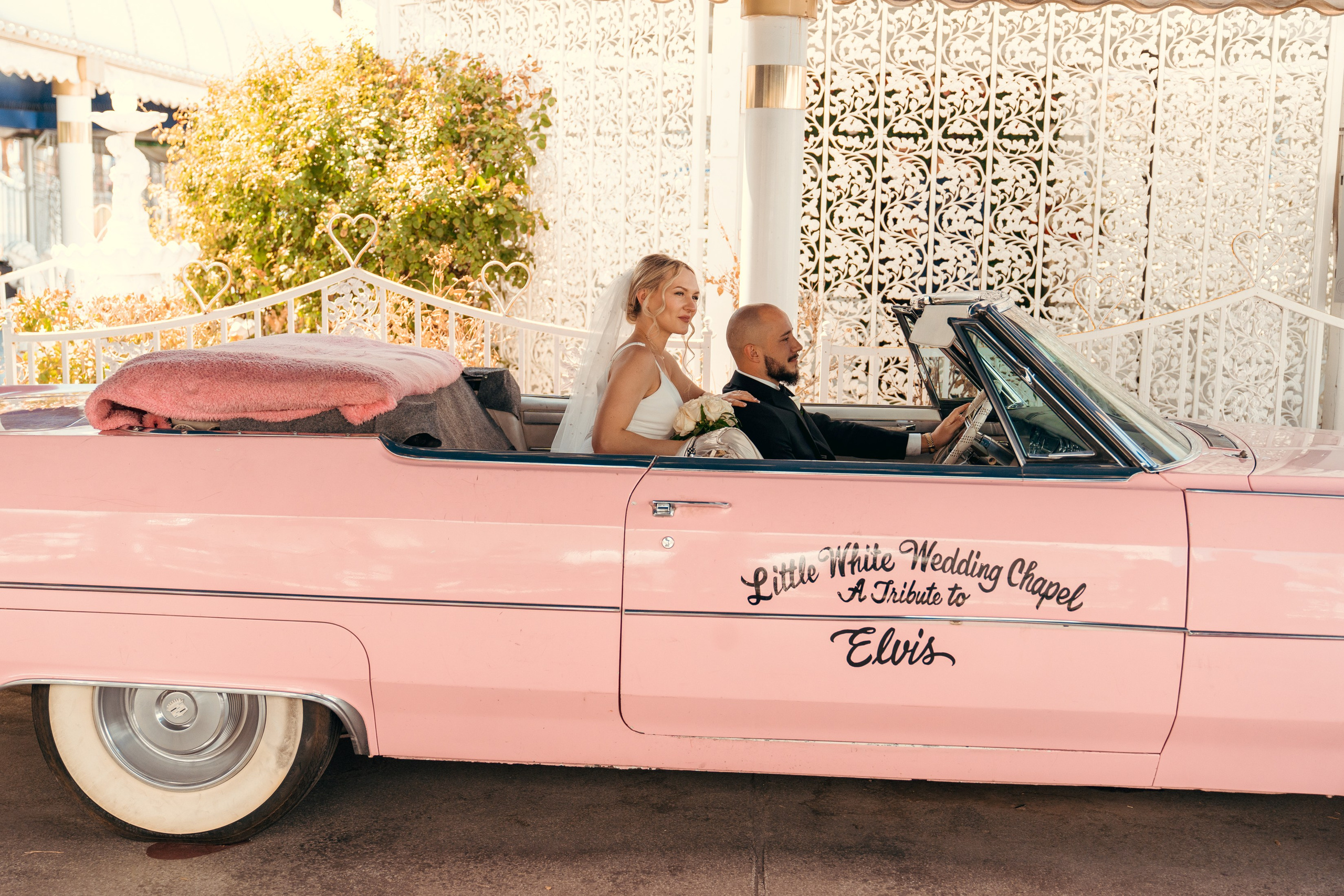 Oksana&Ivan. Wedding & elopement photographer Viktoriya Kravtsov. Las Vegas