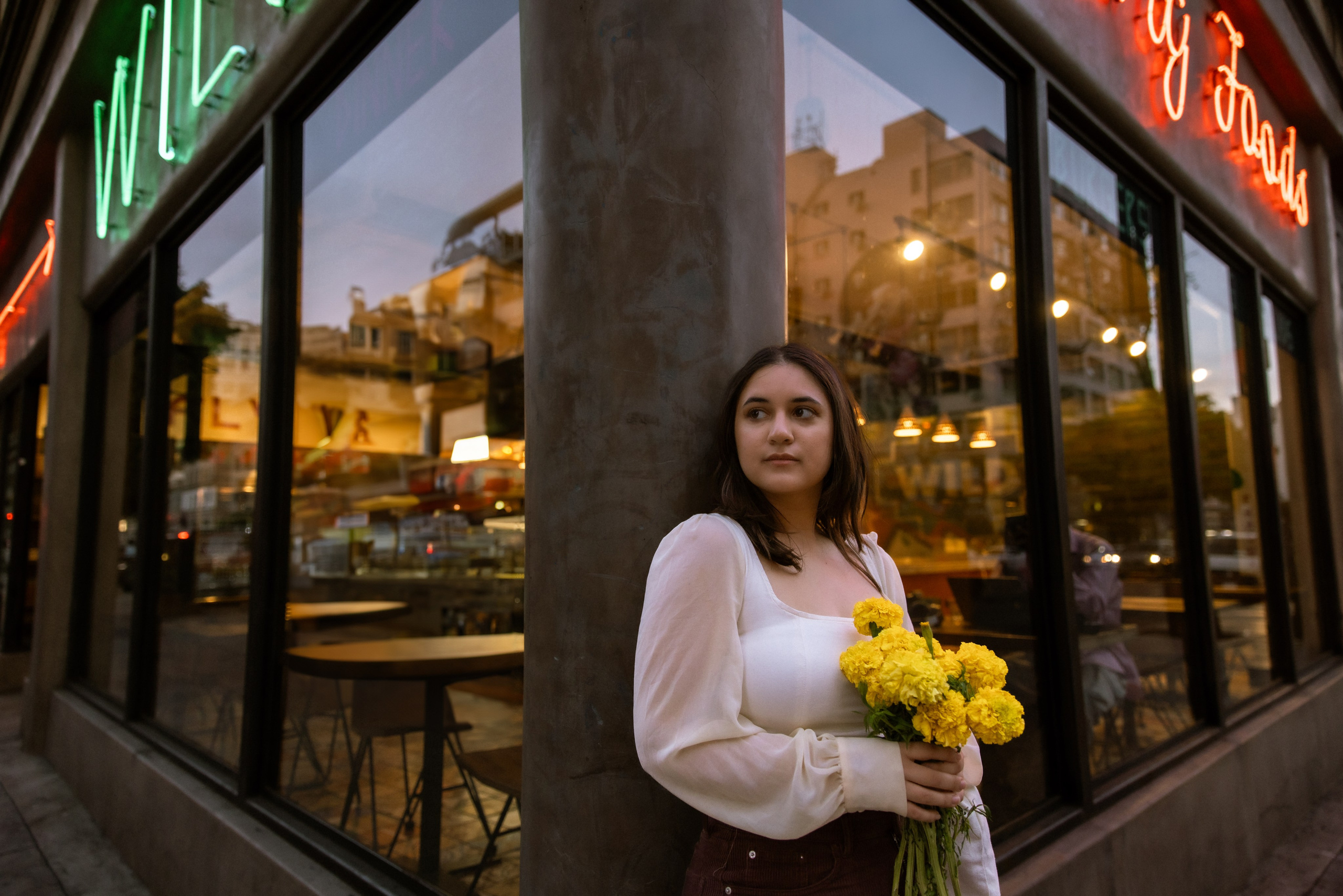 Sarahbeth | DTLA. Photographer in Los Angeles. Julia Ishmuratova