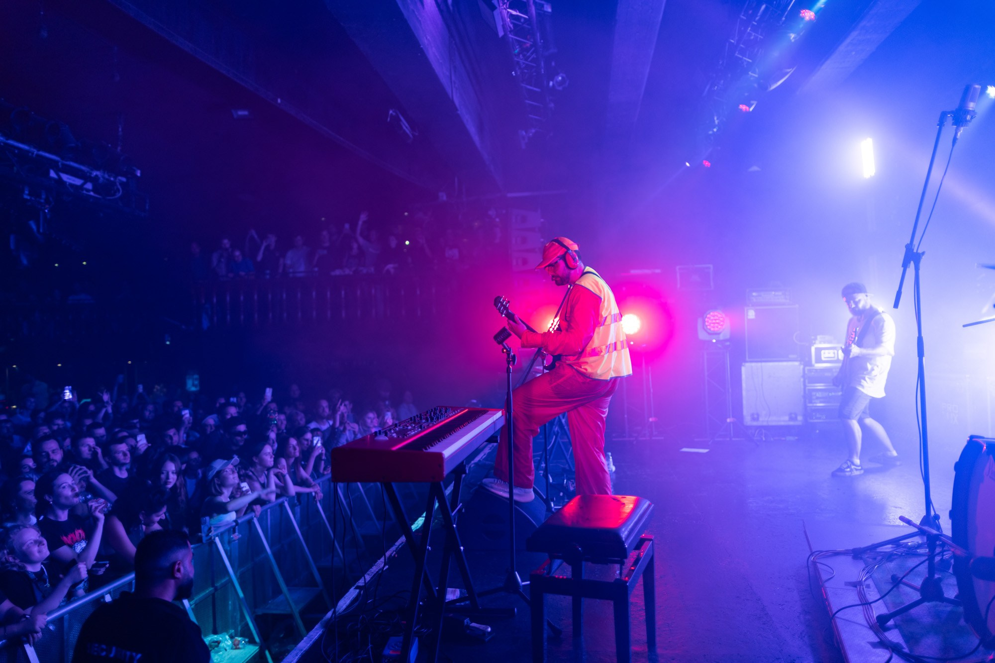 Noise MC. Dmitrii Lukinykh | Visuelles Storytelling & Cinematische Fotografie in Hamburg