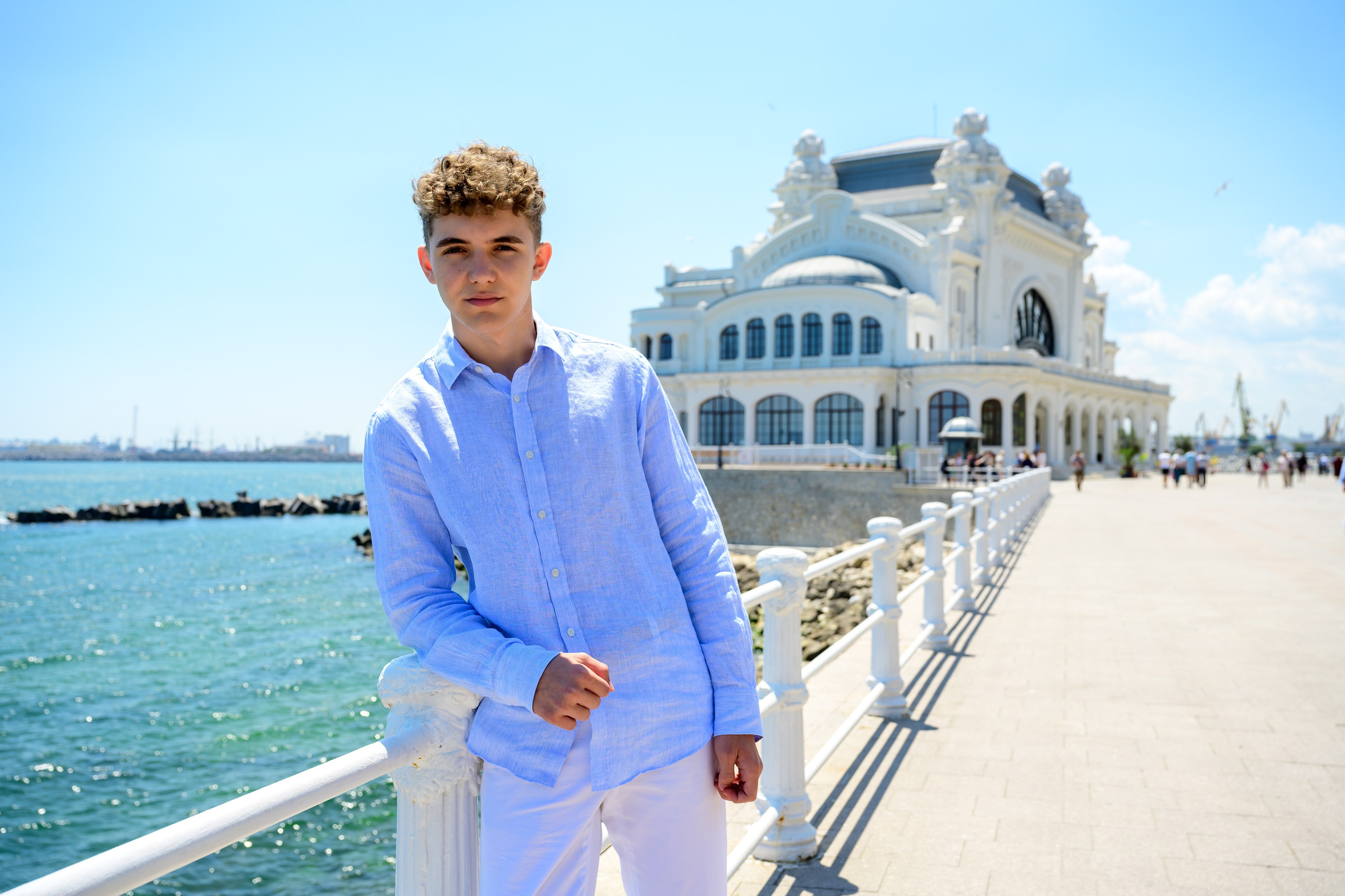 Tinerii și Marea. KoRa Foto Art