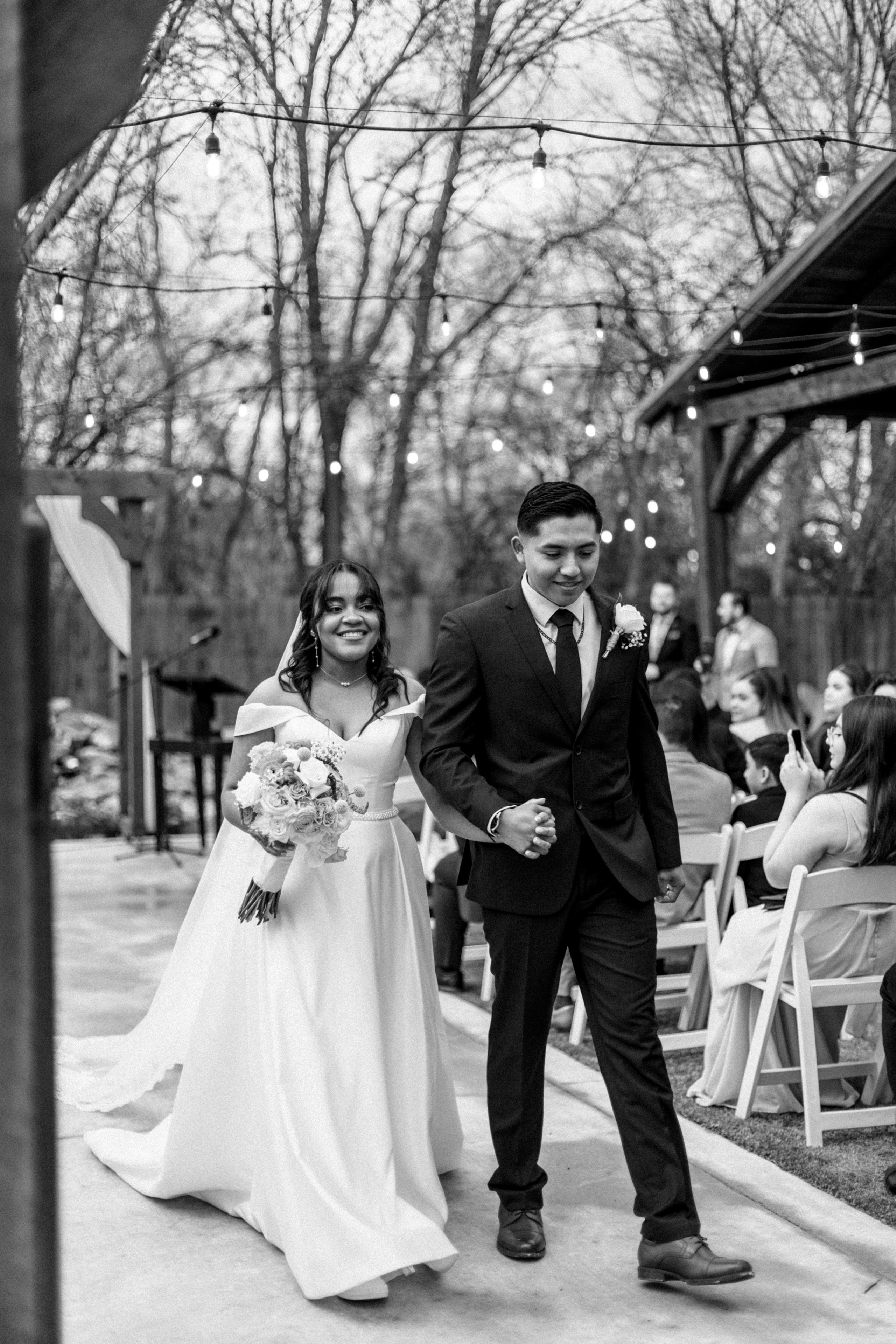 ERIC & LORELIZ. Photographer in Dallas