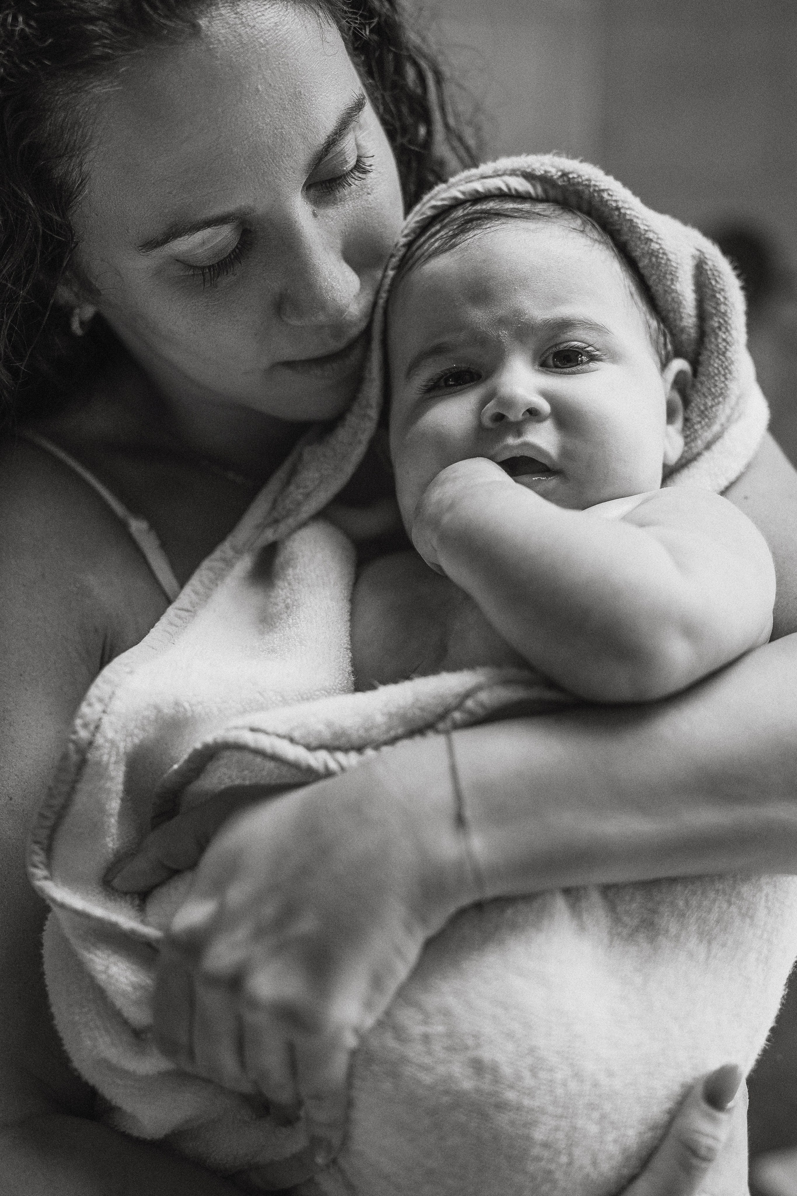 Indoor Family Photography – Warm & Relaxed Atmosphere. Alisa Tant — Family and newborn photographer Bucks County, Montgomery county, Philadelphia, NJ