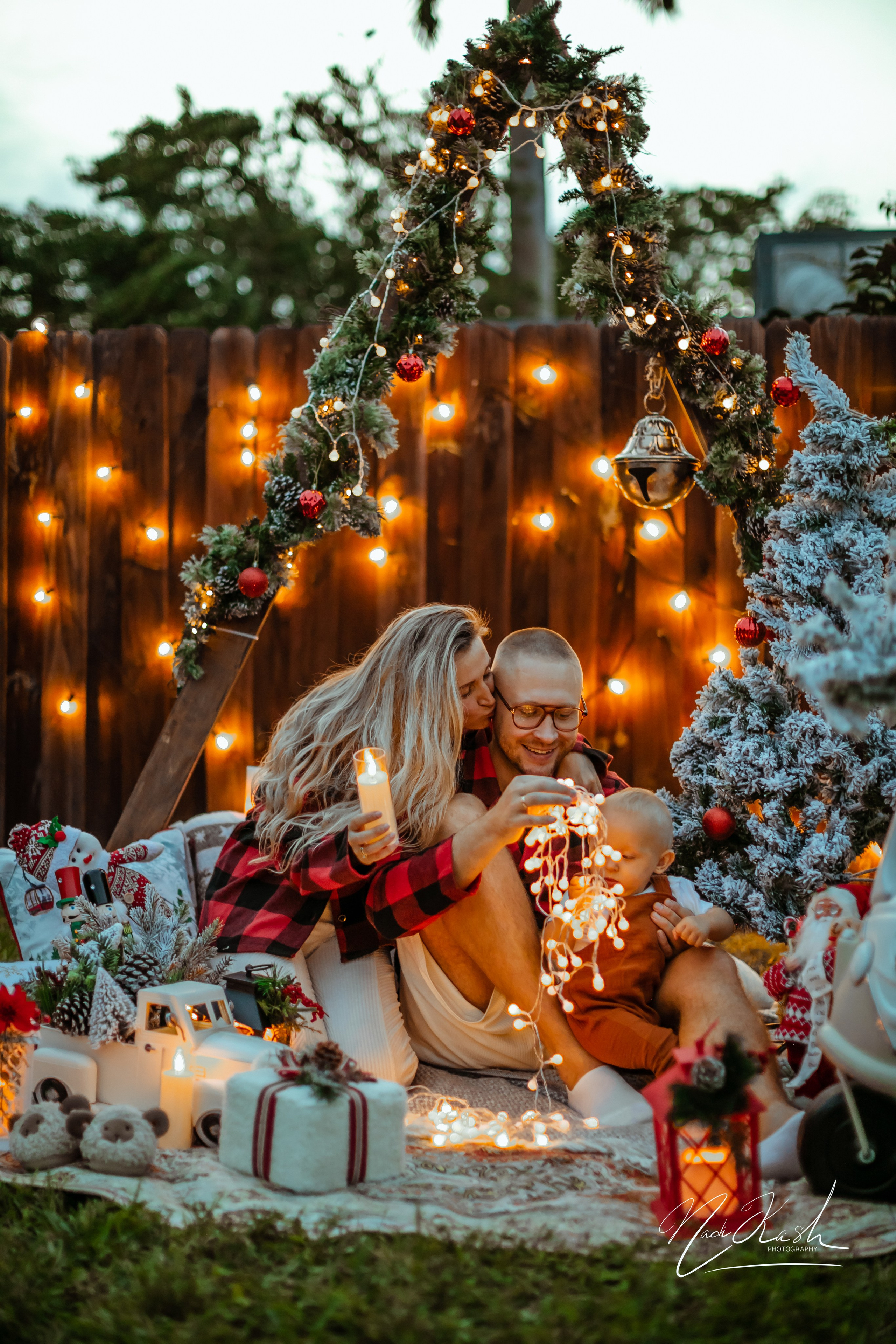 Christmas photoshoot. Photographer in Miami, Family photographer, Event, Wedding