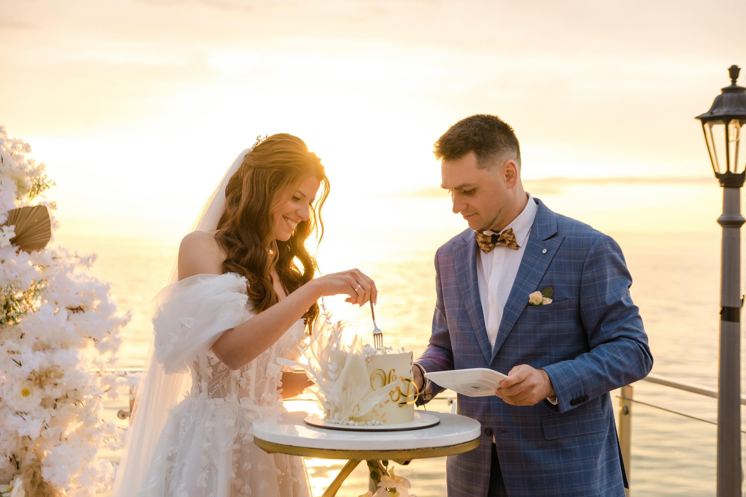 Свадьба на море в Батуми. Свадебные фотографы в Грузии, Армении. Макс Коваленко и Лара Татосян. Свадебный видеограф