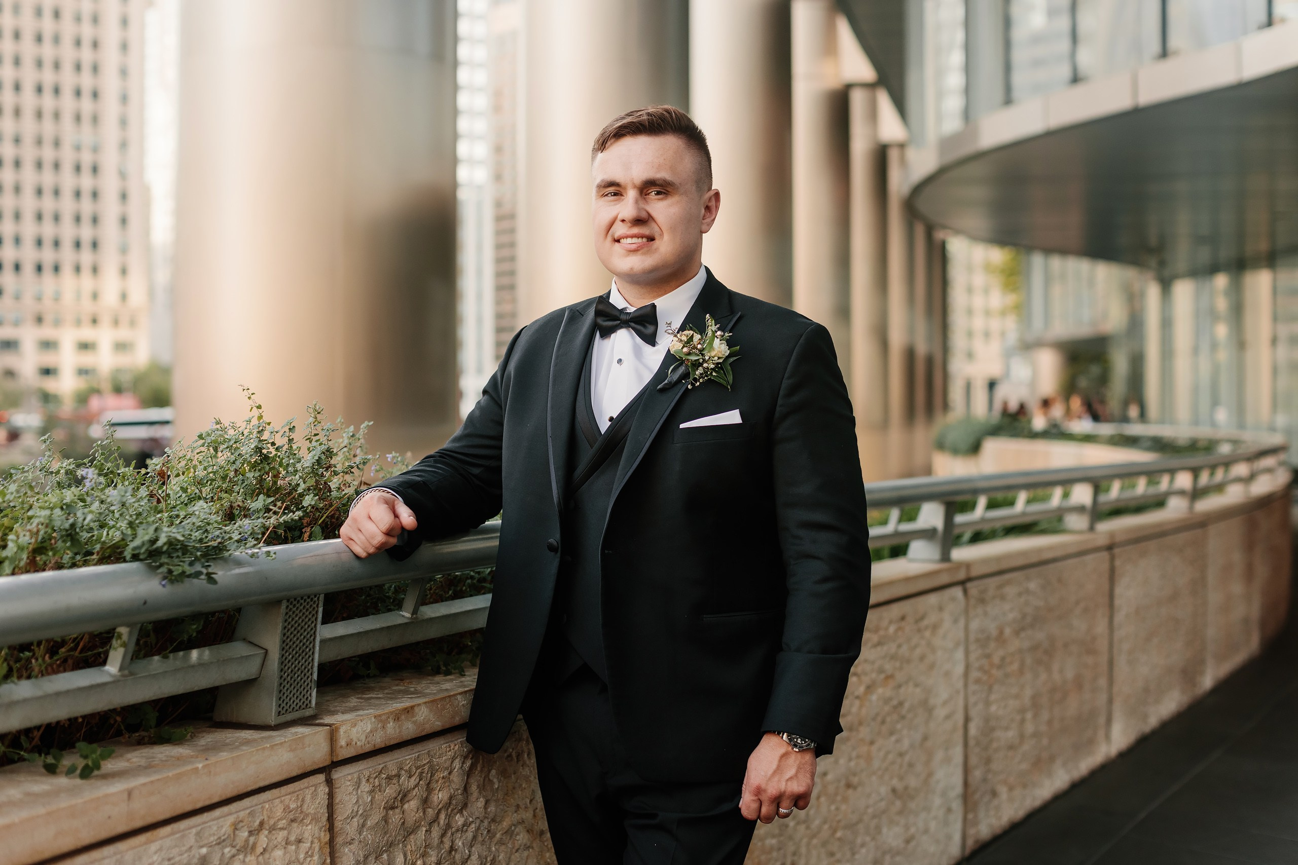 05.10.2024 Wedding. Wedding family event photographer in Chicago Nick Yushevich