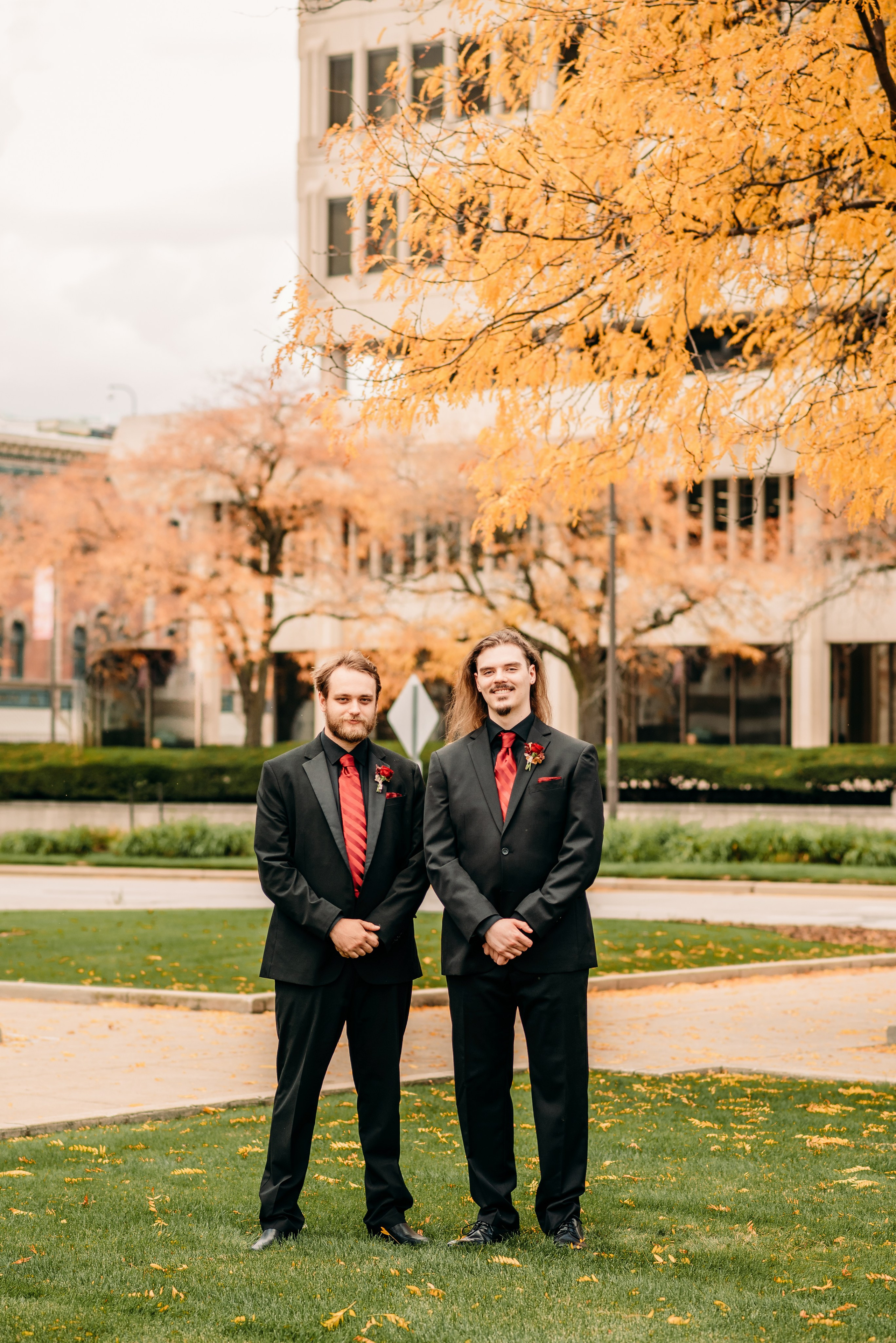 Bold & Dramatic Wedding at The Paper Mill on The Landing | Fort Wayne Wedding Photographer. Alexandria Danielle Photography | Fort Wayne & Indianapolis Wedding Photographer