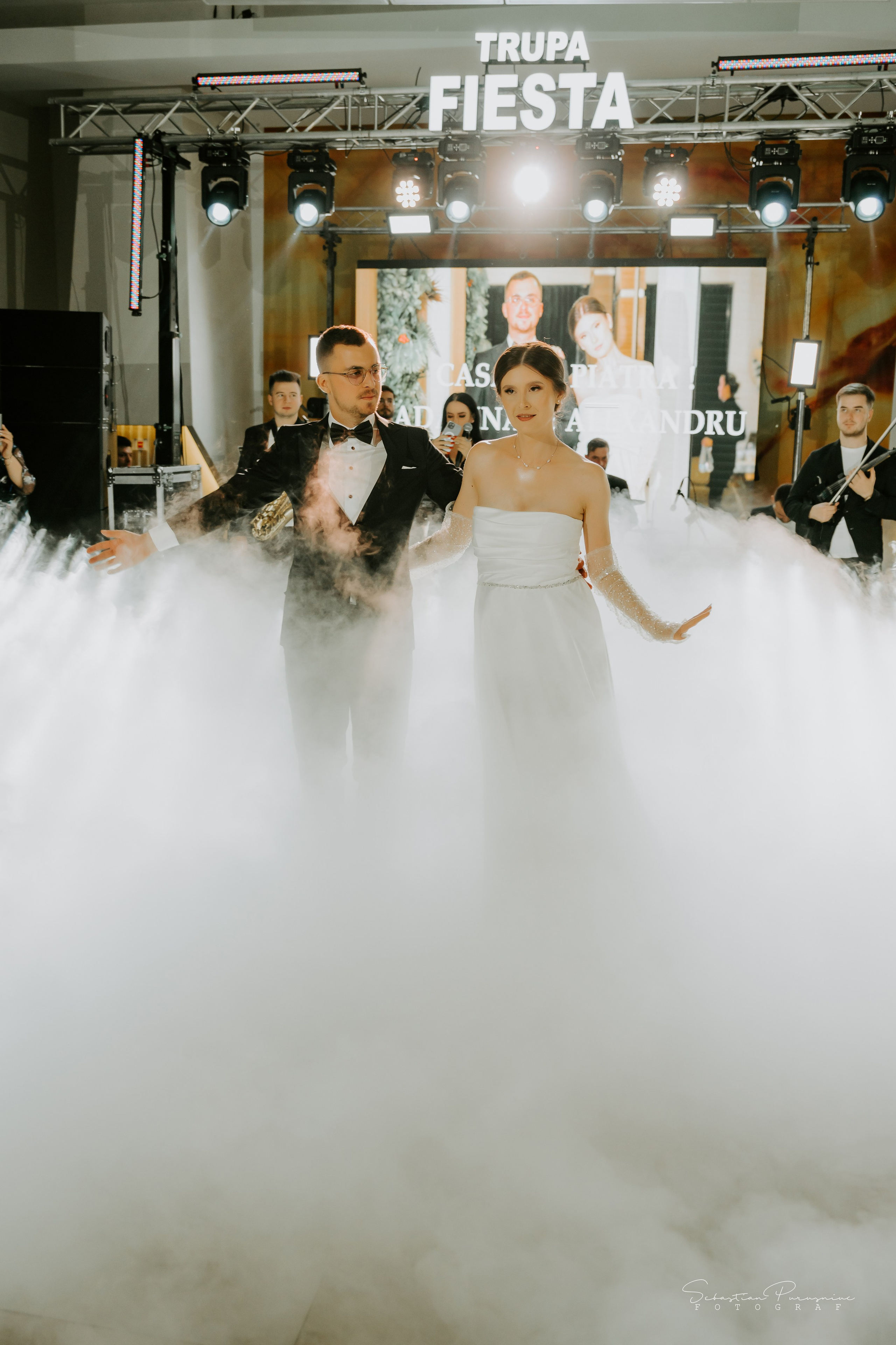 Mădălina & Alexandru. Sebastian Purusniuc Fotograf - Iasi