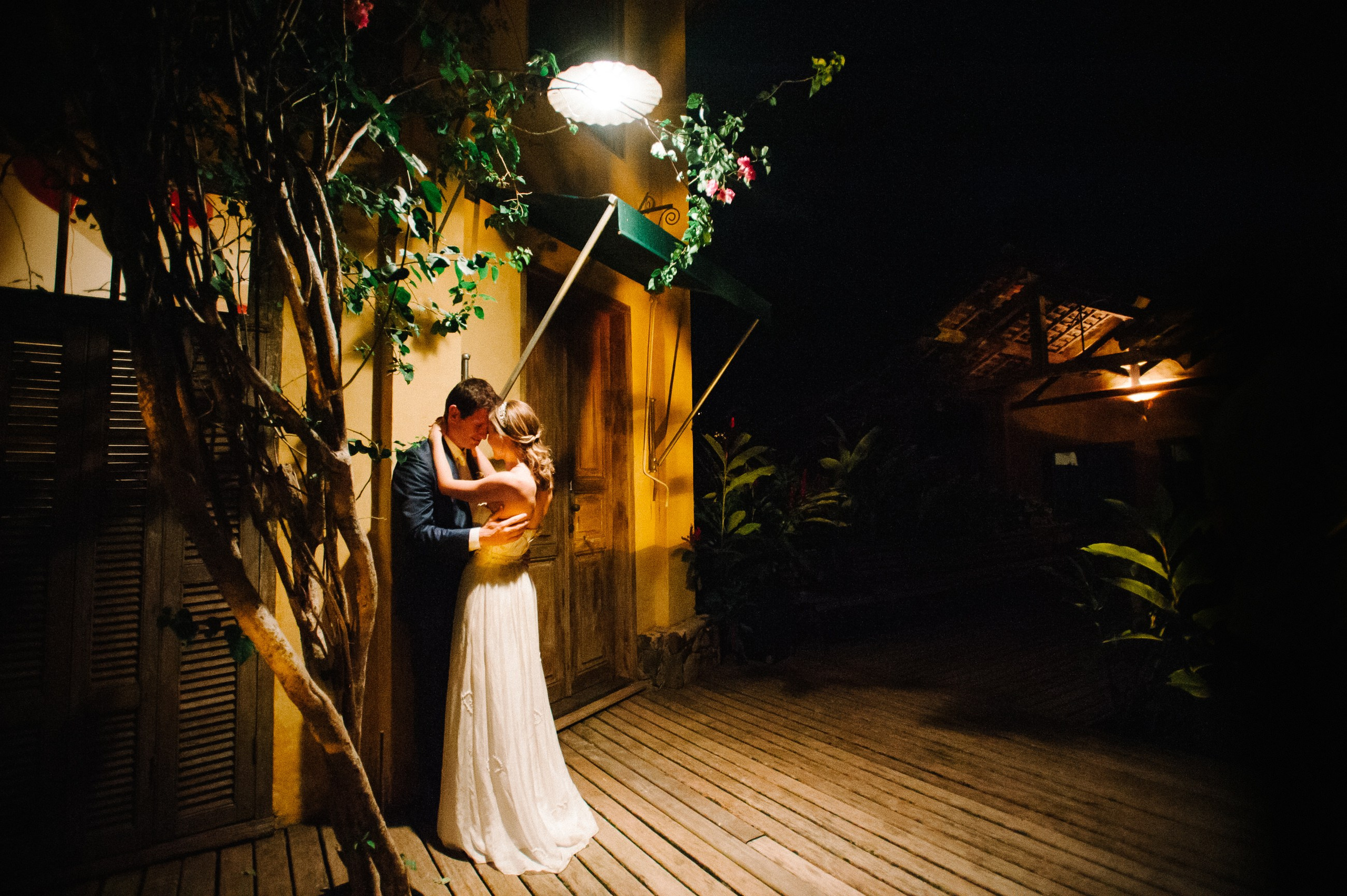 Janaina e Maurício — Espaço Galiileo Ilhabela