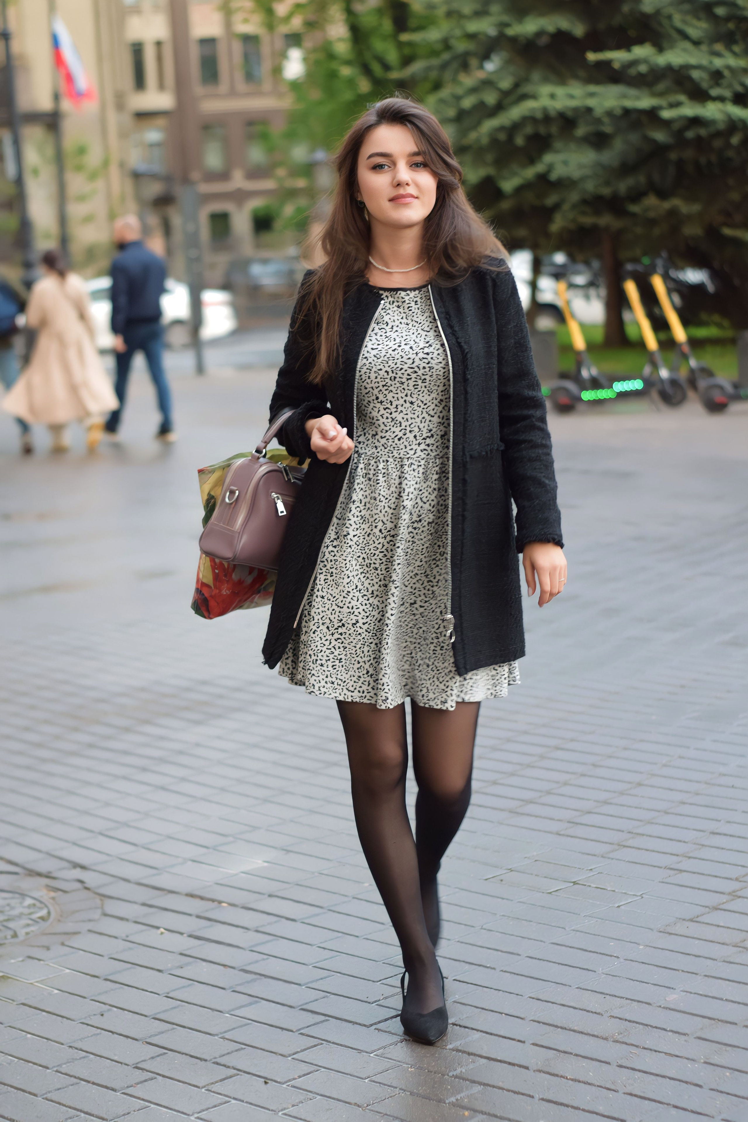 Photoshoot outside for young girl. Виктория Федосеенко, фотограф в Сербии