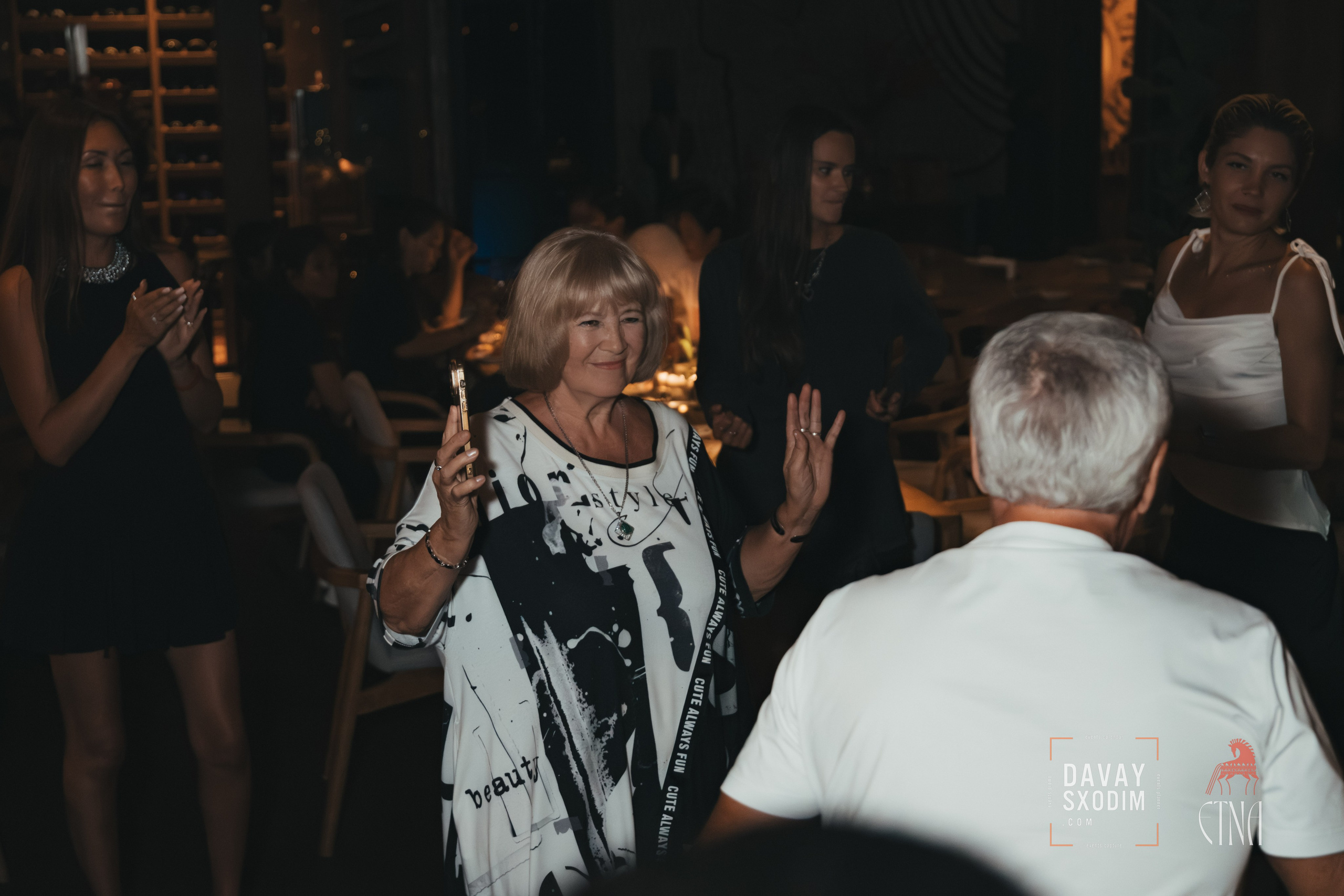 Новогодняя вечеринка | Фоторепортаж | Афиша | DAVAYSXODIM.com PHUKET. АФИША|ФОТОРЕПОРТАЖИ|ИВЕНТЫ|ПХУКЕТ