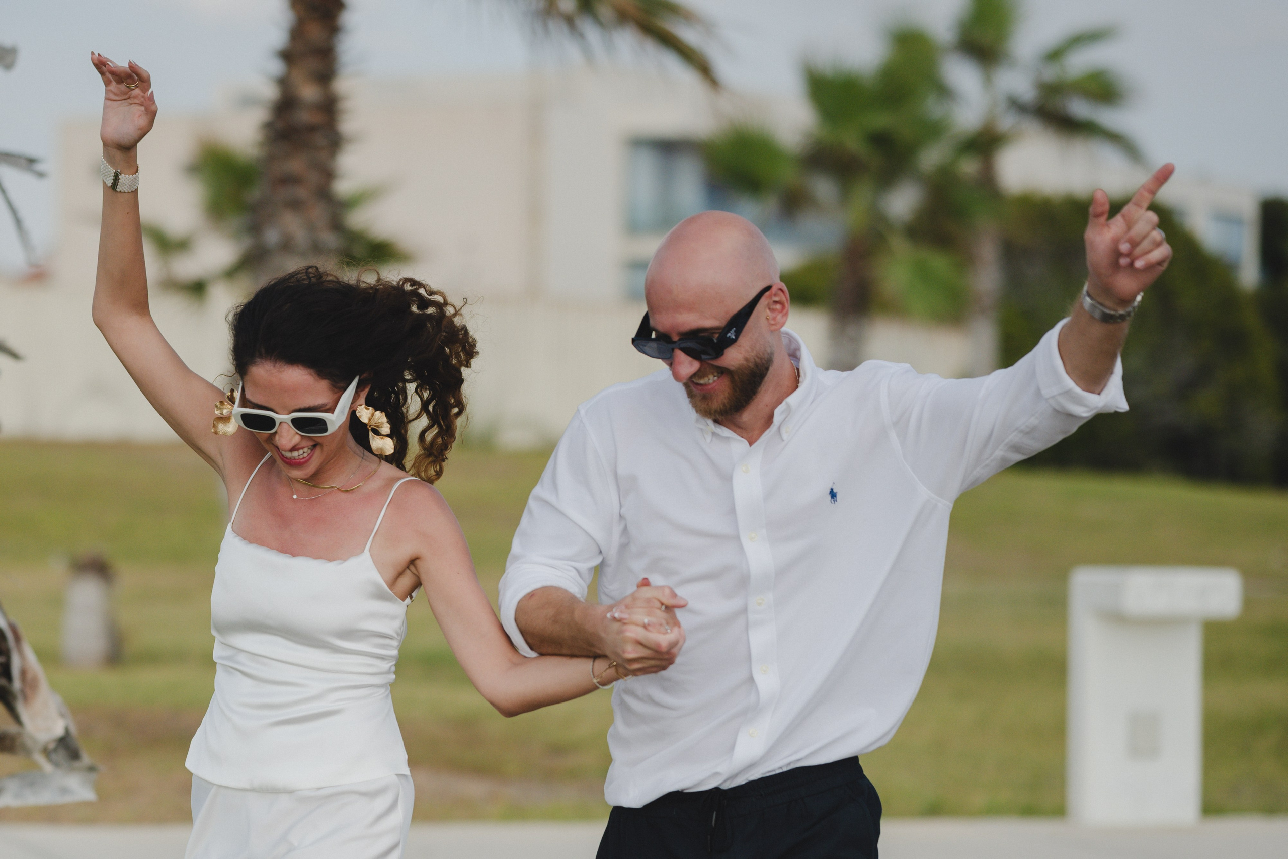 Small wedding photoshoot. Professional photographer in Cyprus Katerina Stepanchenko