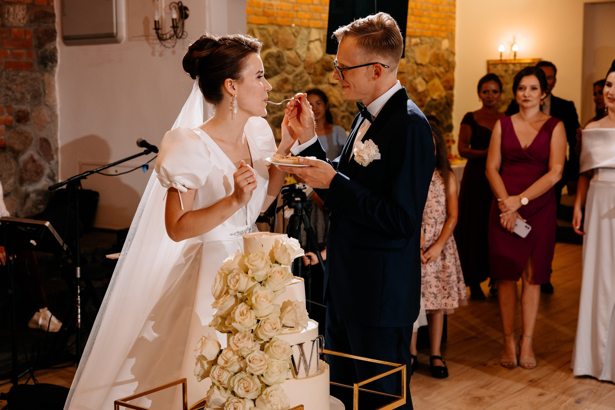 Wiki ♡ Przemek. Fotograf Ślubny Warszawa - Sesje Biznesowe Rodzinne Eventy