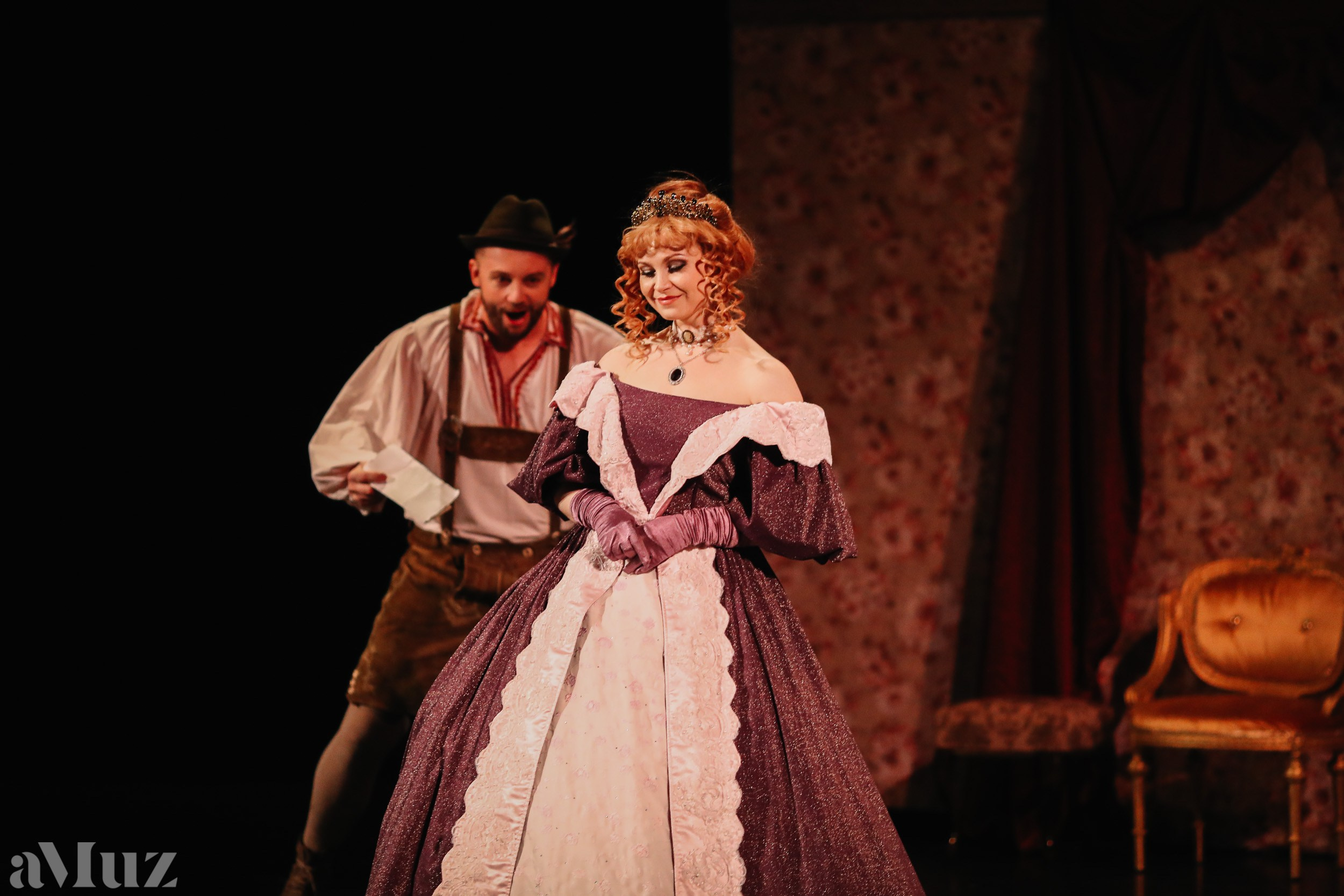 Opera Łąkowa. Fotograf Ślubny Warszawa - Sesje Biznesowe Rodzinne Eventy