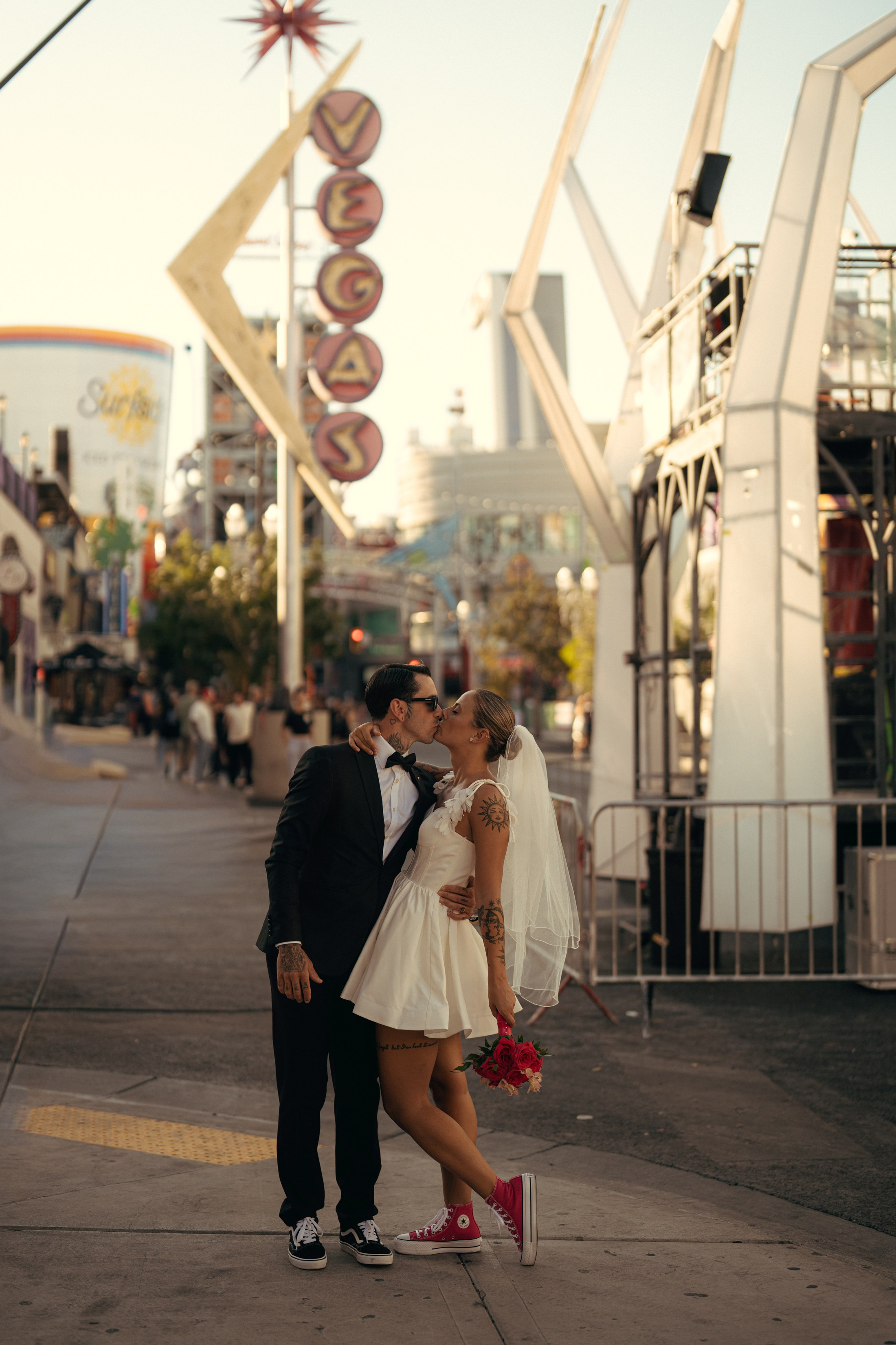 Klara&Marsel. Wedding & elopement photographer Viktoriya Kravtsov. Las Vegas