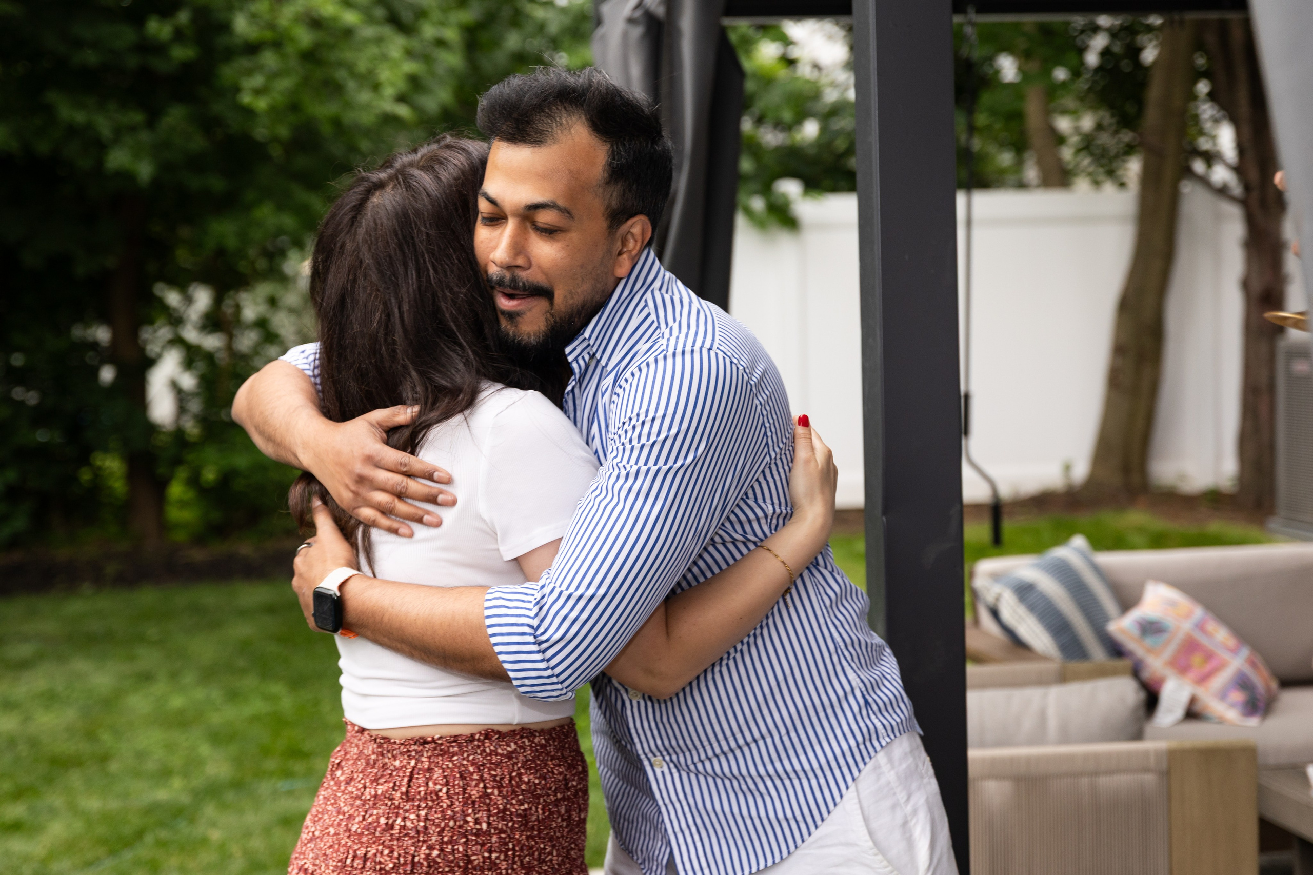 Family children's party in the backyard. Family, lifestyle, and commercial photography in New York and New Jersey