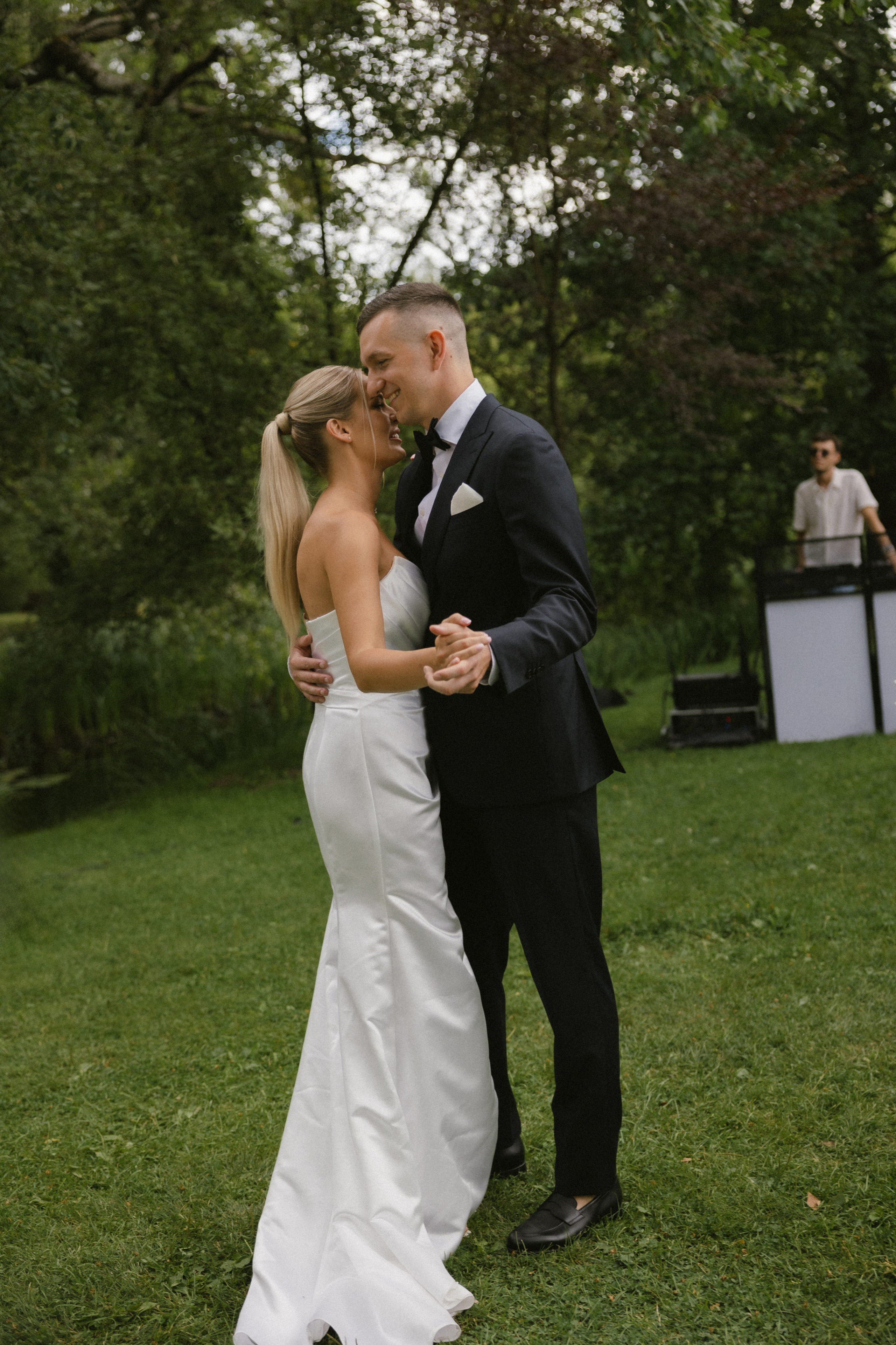 Ieva ir Martynas | Vestuvės Kauno botanikos sode. Vestuvių ir šeimų fotografė Lena Bondarenko / belove photo