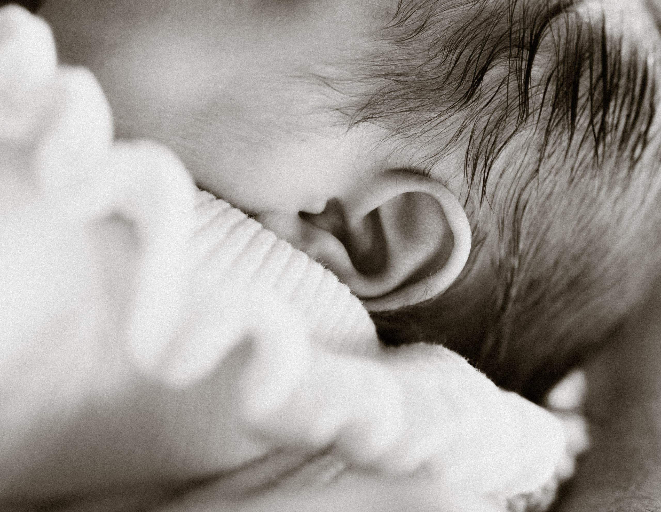 Newborn lifestyle documentary photographer
