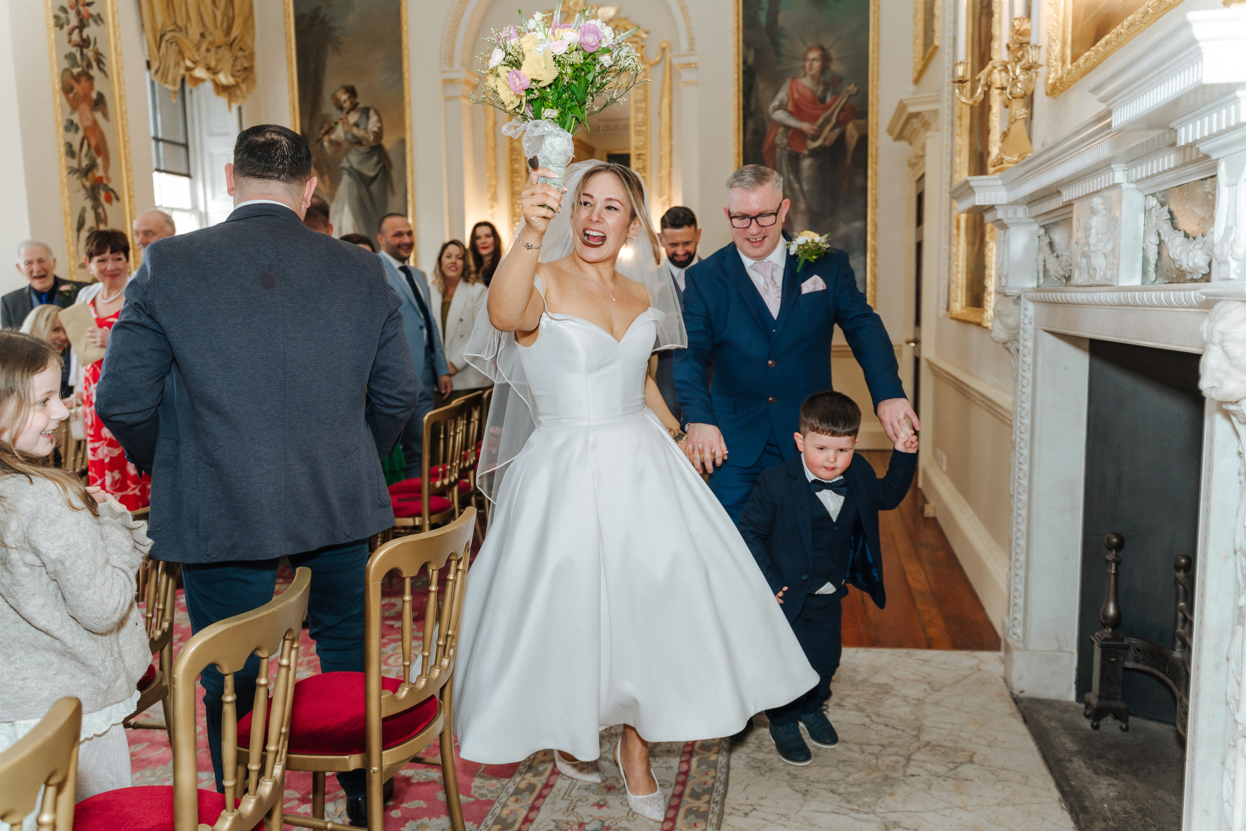 Luke and Nicola’s wedding at Danson House. Photographer in England Ekaterina Romanova