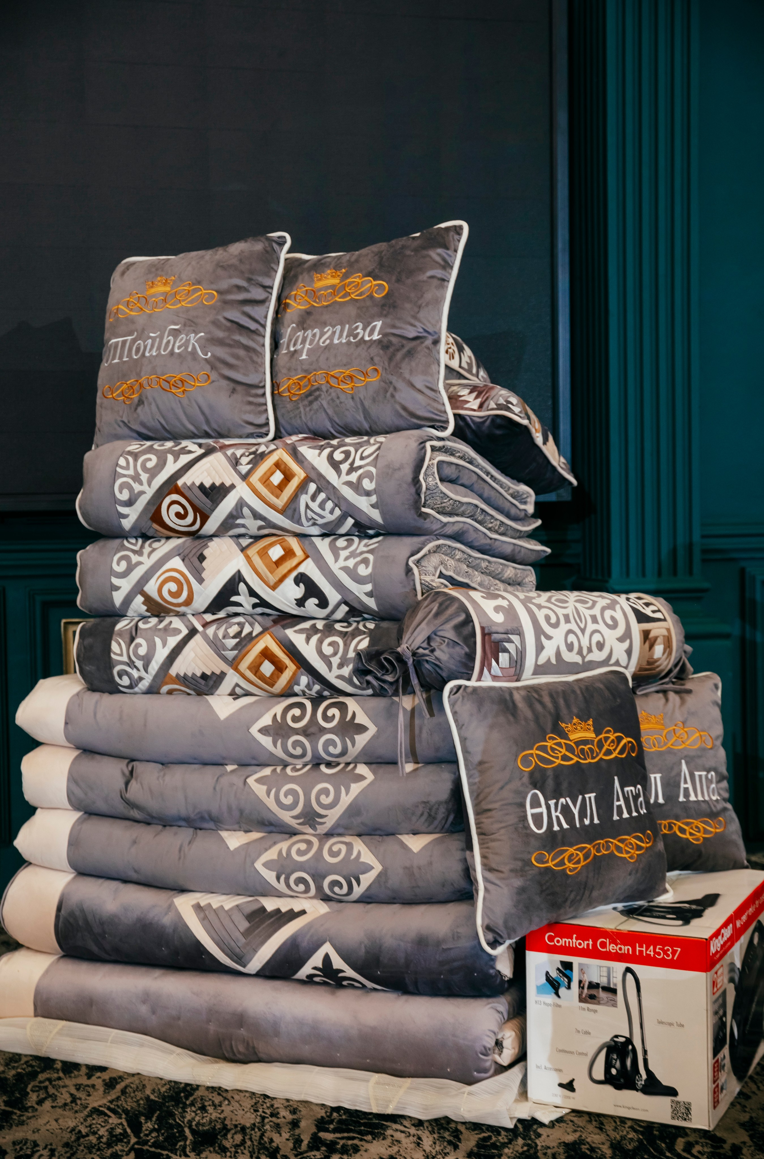 Узатуу Наргиза. Свадебный LOVE STORY Семейный фотограф в Бишкеке Тилек Жантаев