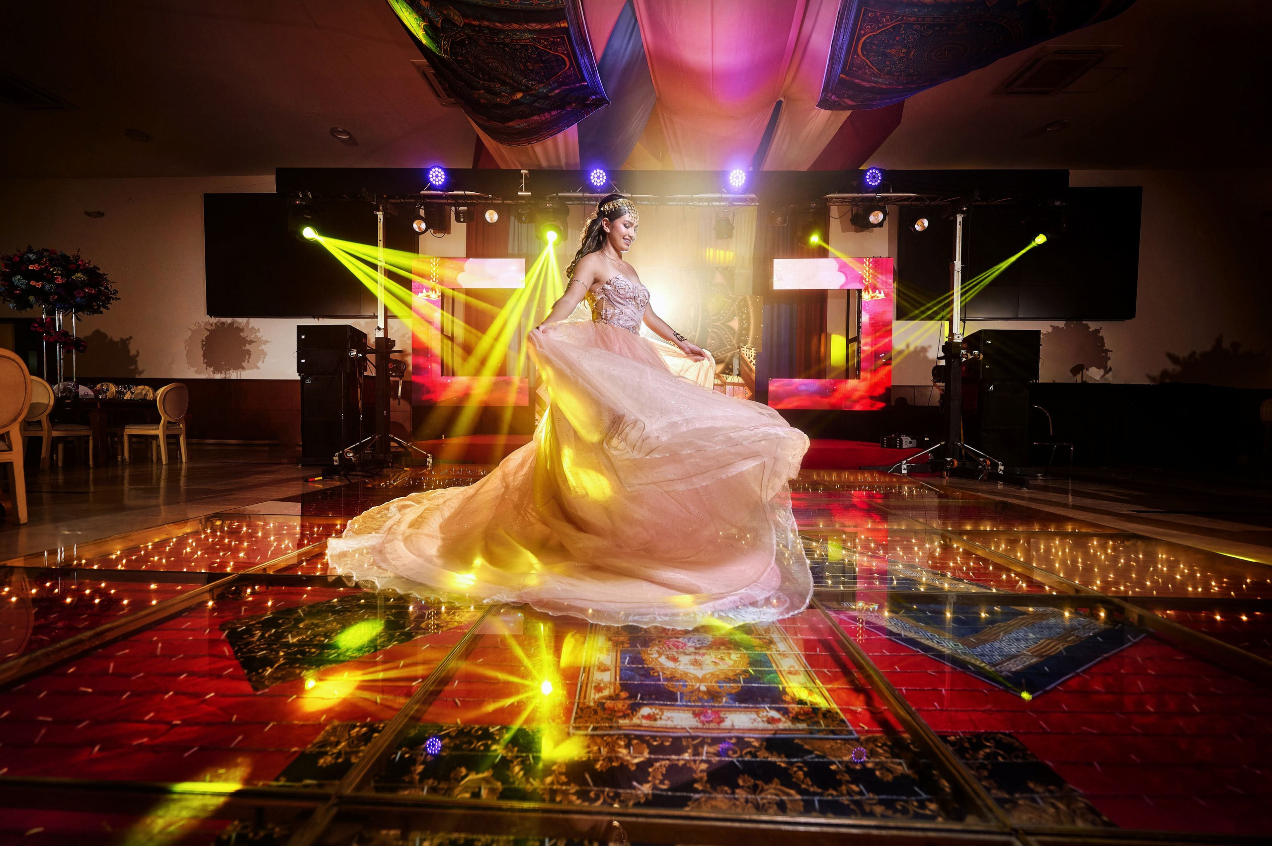 Mis 15 | Sesiones de Fotografía Modernas. Wedding Photography & Videography by ZZ Hendrick | Capturing Your Love Story in Colombia & USA