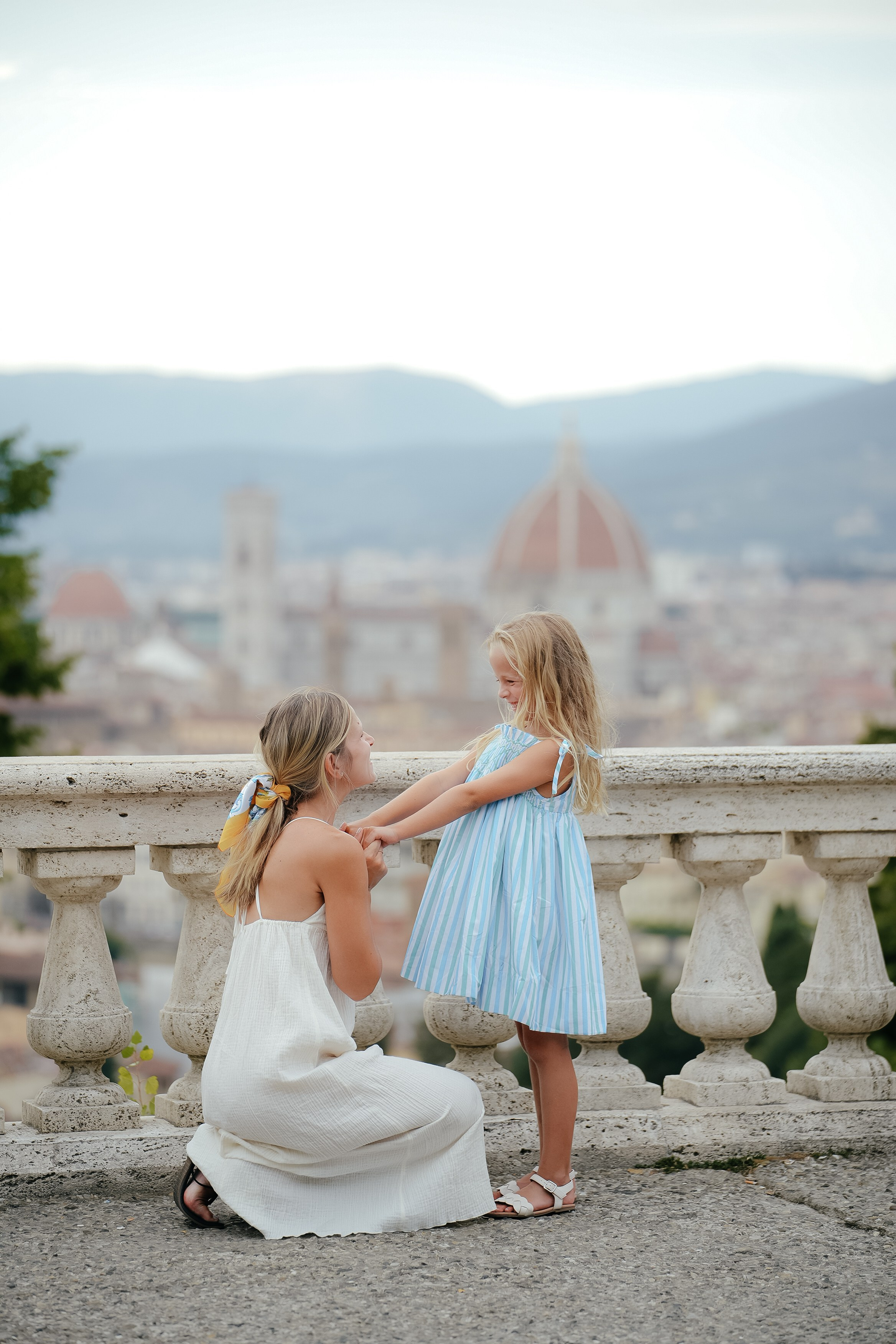 Nicole & Family. Wedding Photographer in Italy