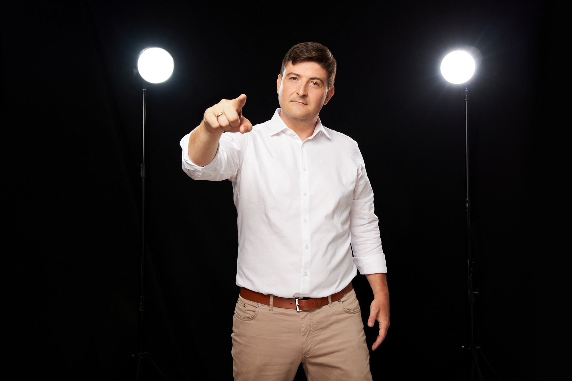 Portret. Fotograf Mircea Valentin Netea