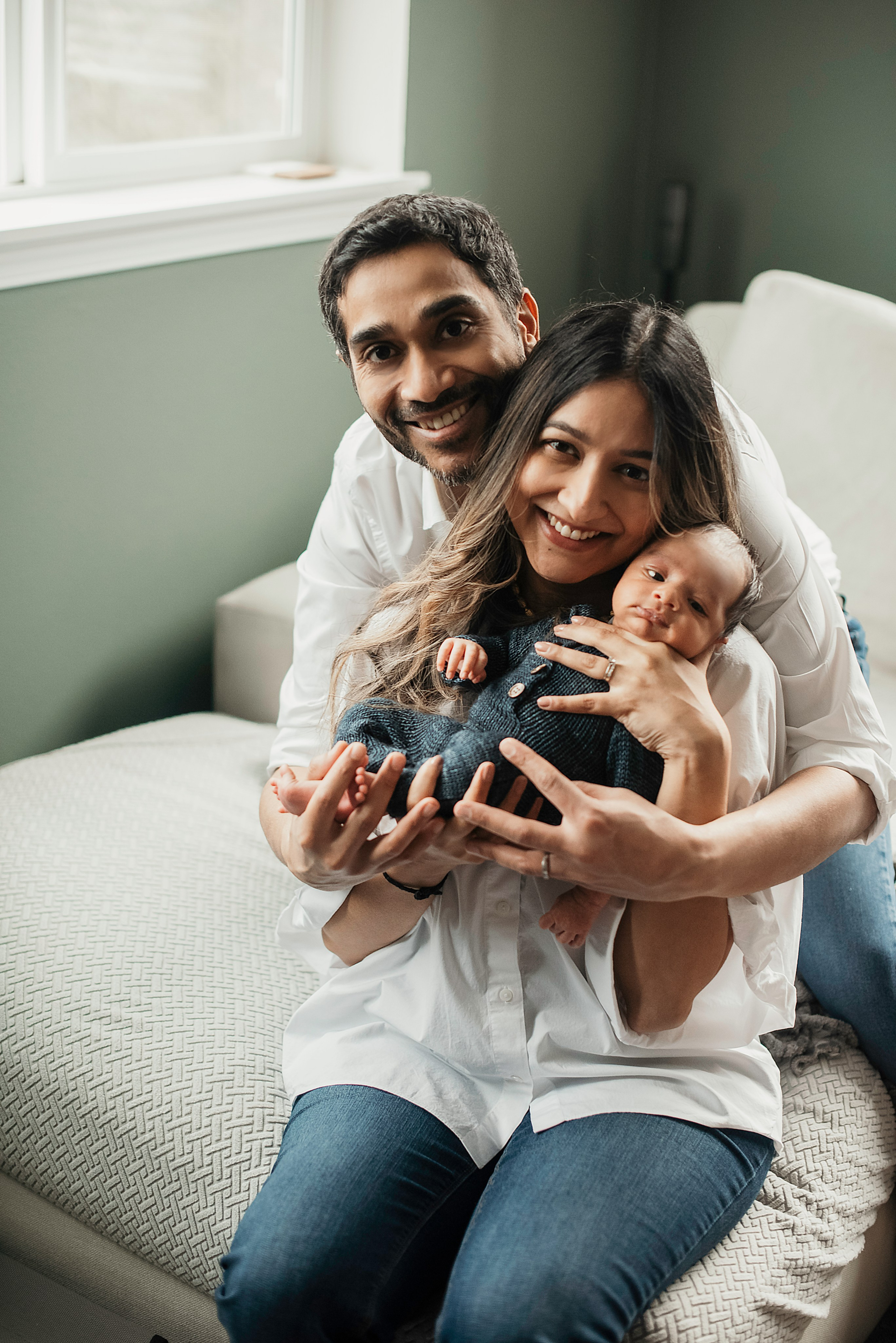 Mr Cute. Newborn, pregnancy, family photographer in New Jersey