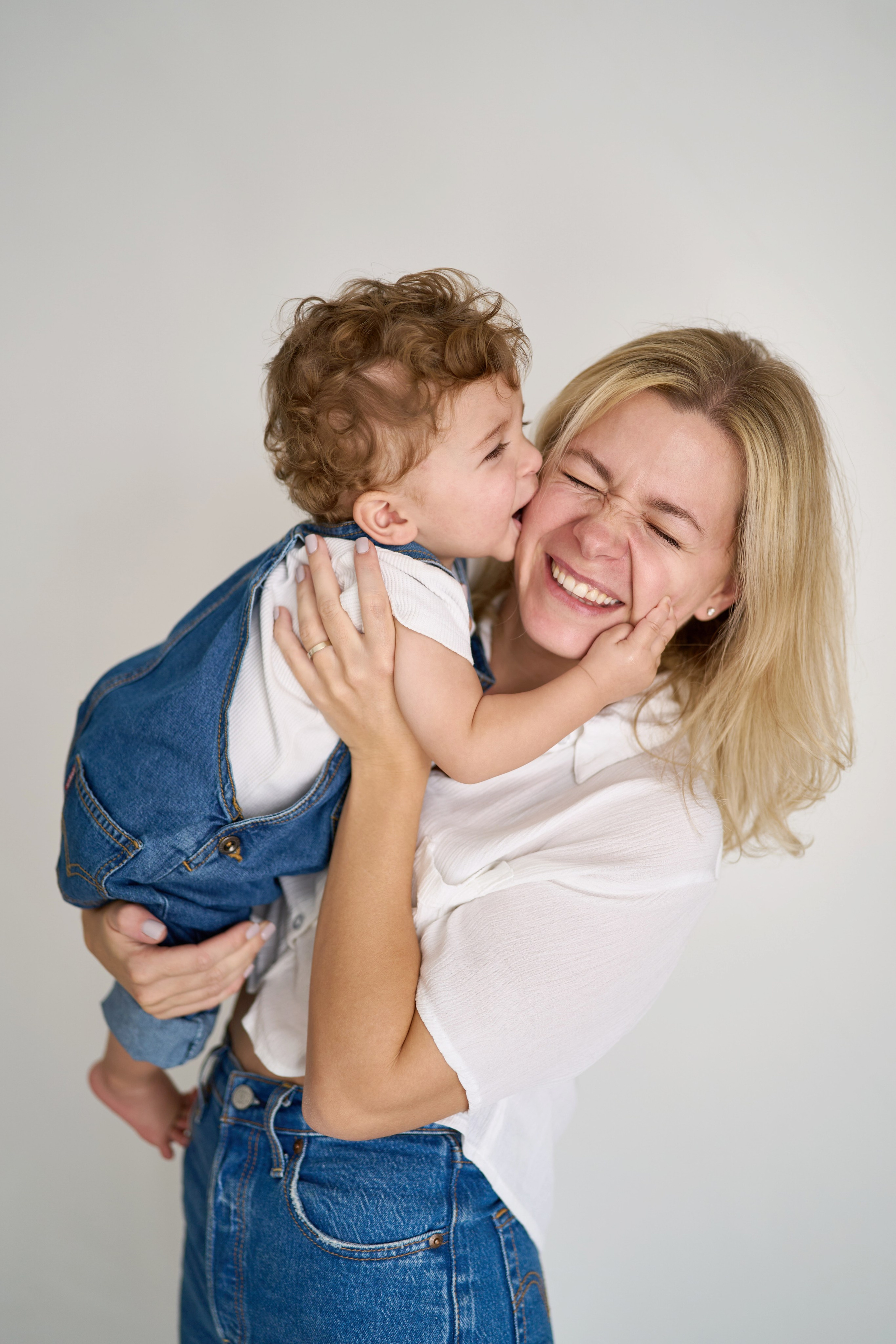 Gilad is 1 year old. צלם אלכס ברט בישראל