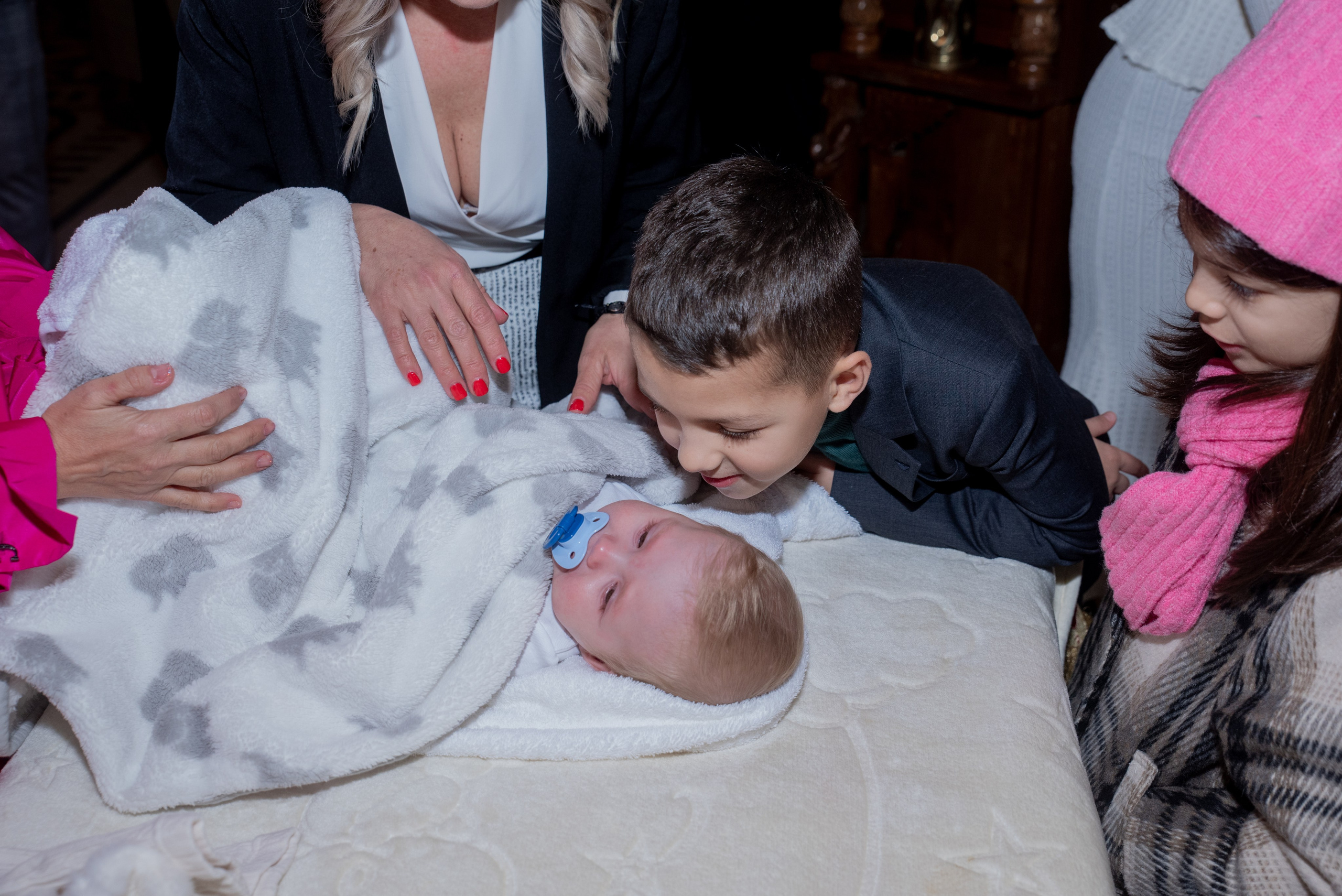 Ana Ionascu. Neagoe Studio — Fotograf Nuntă & Evenimente