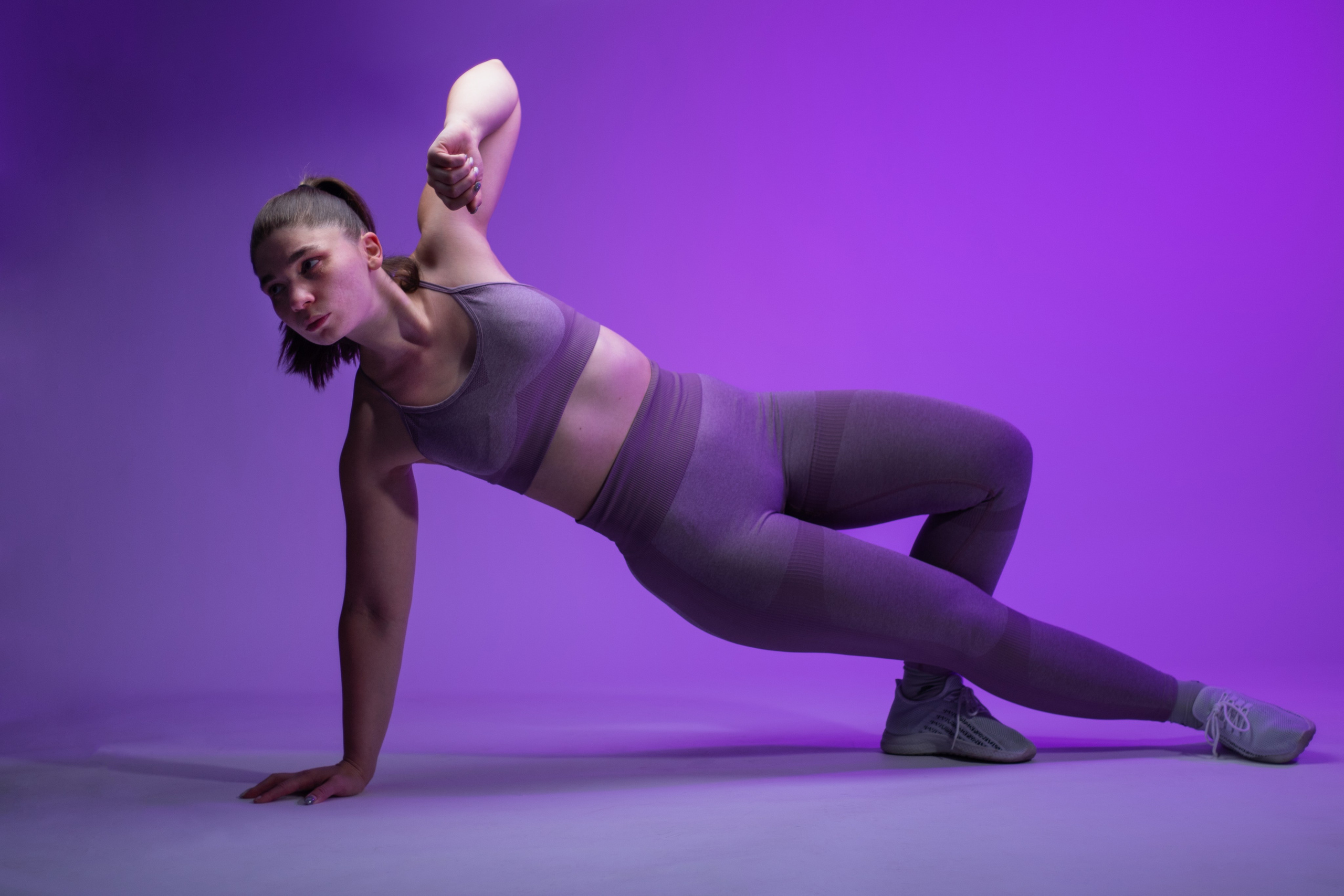 სტუდიური და გარე ფოტოსესიები. Clapp Studio