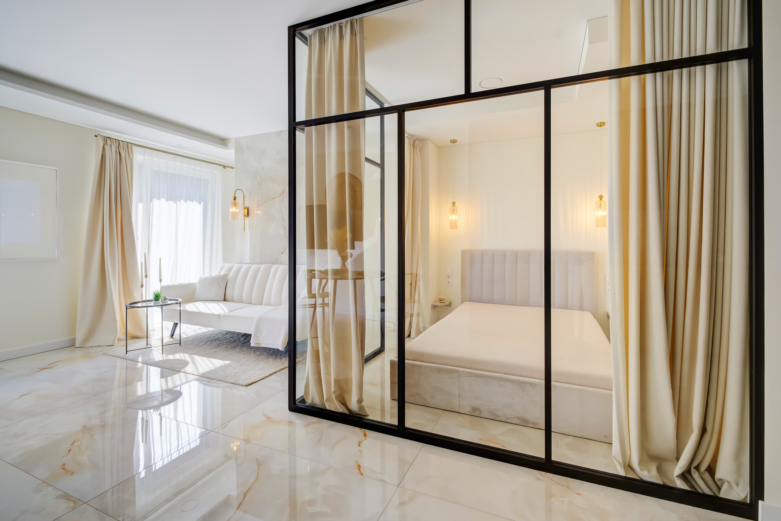 Eigulių g. 7 didelis 1 k. butas su pertvarą. Elina Sapiega fotografė Vilniuje