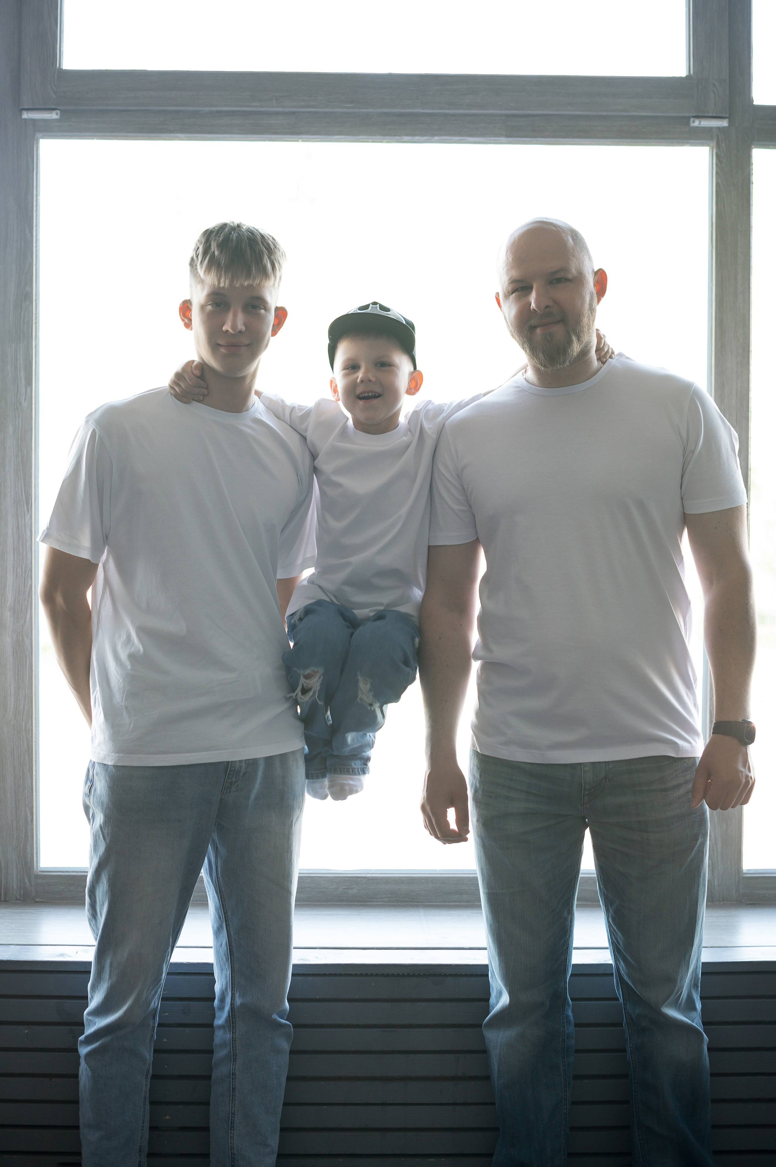 Семейная фотосессия в студии. Семейный и детский фотограф в Минске Надежда Савицкая