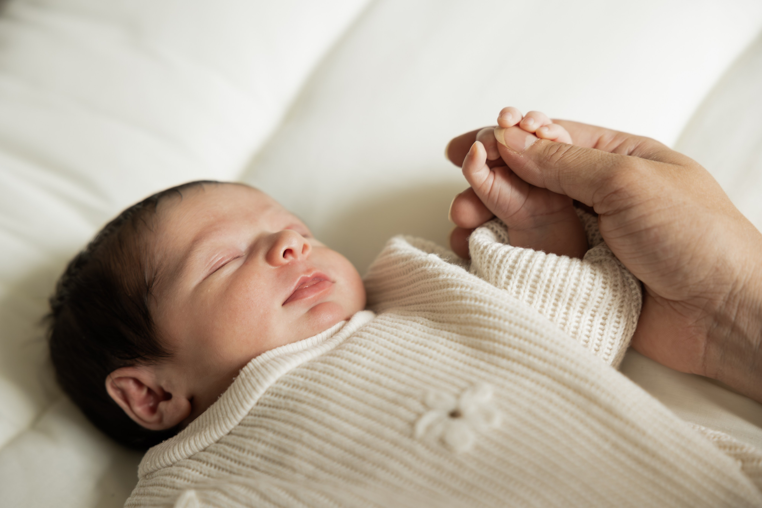 Maternity and Newborn packages. Portrait and Family Photographer in Netherlands
