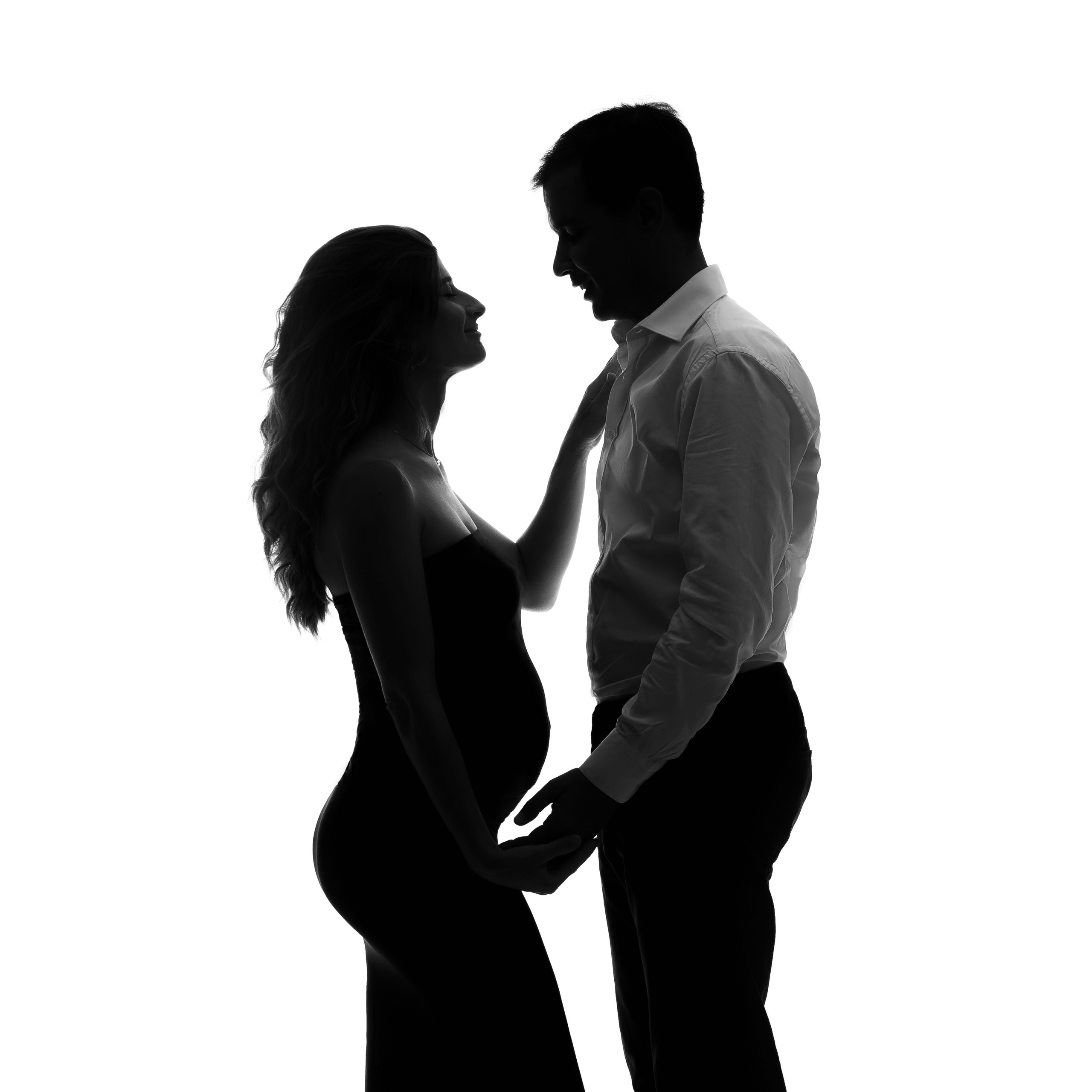 Студийная фотосессия беременности в студии в Ницце, Франция, Лазурка. МАРИЯ ВАЛУЕВА Фотограф в Ницце, Каннах, Монако, Франции, Европе. Фотограф в Стамбуле