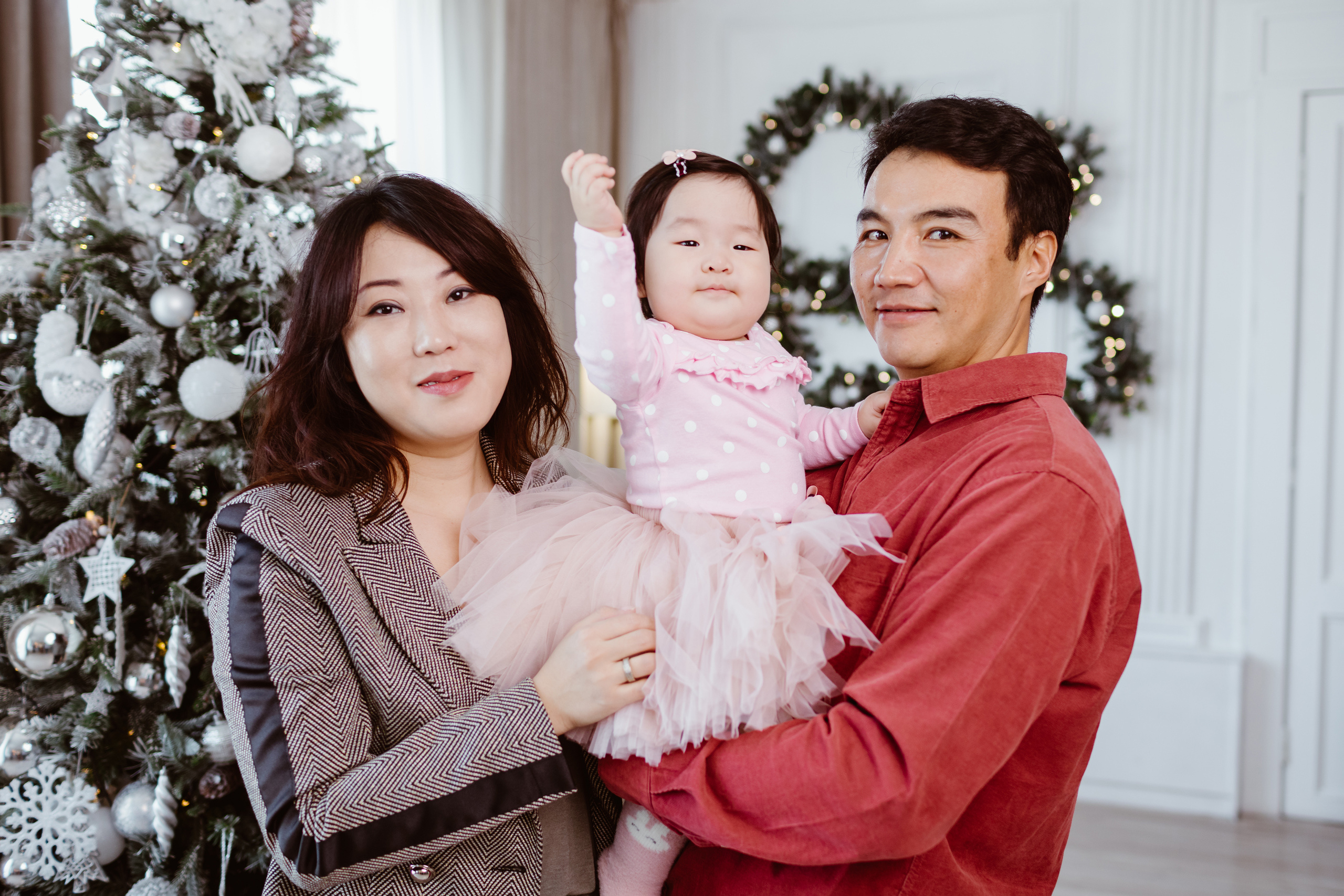 Семейная фотосессия в студии. Фотограф в Бишкеке Оксана Шувалова