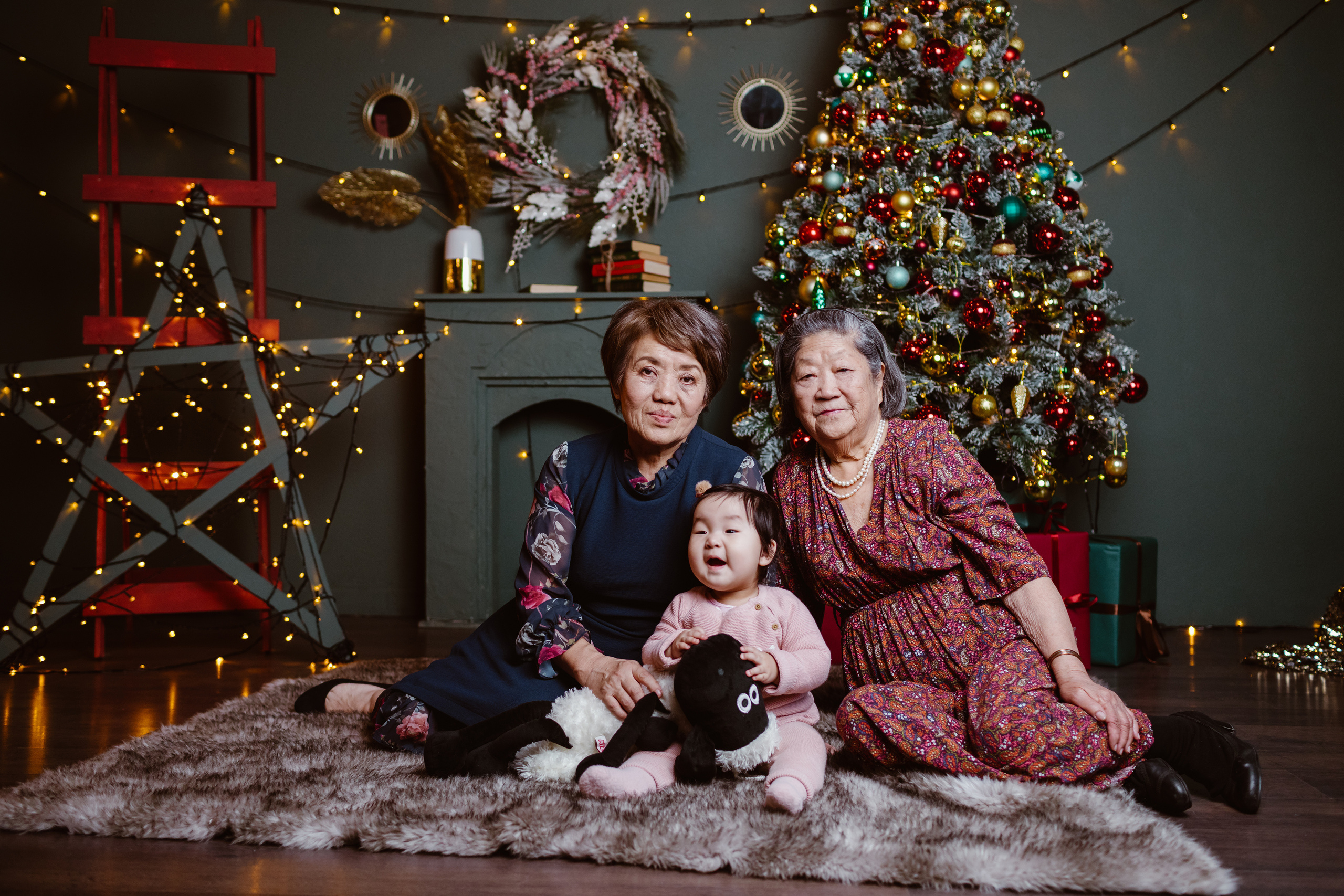 Семейная фотосессия в студии. Фотограф в Бишкеке Оксана Шувалова