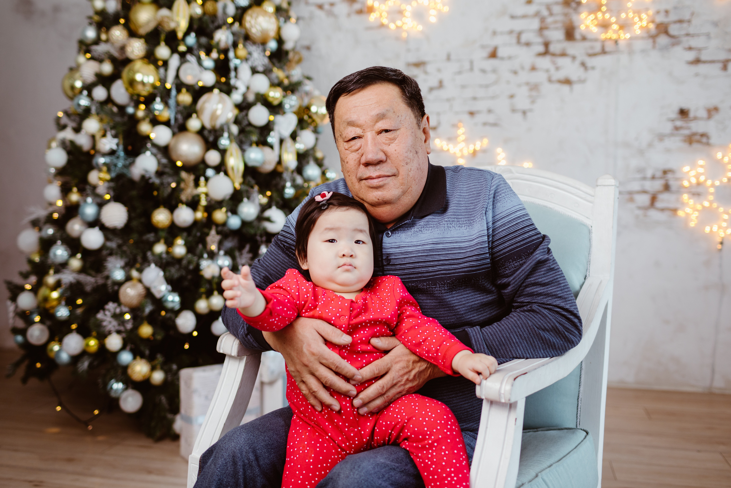 Семейная фотосессия в студии. Фотограф в Бишкеке Оксана Шувалова