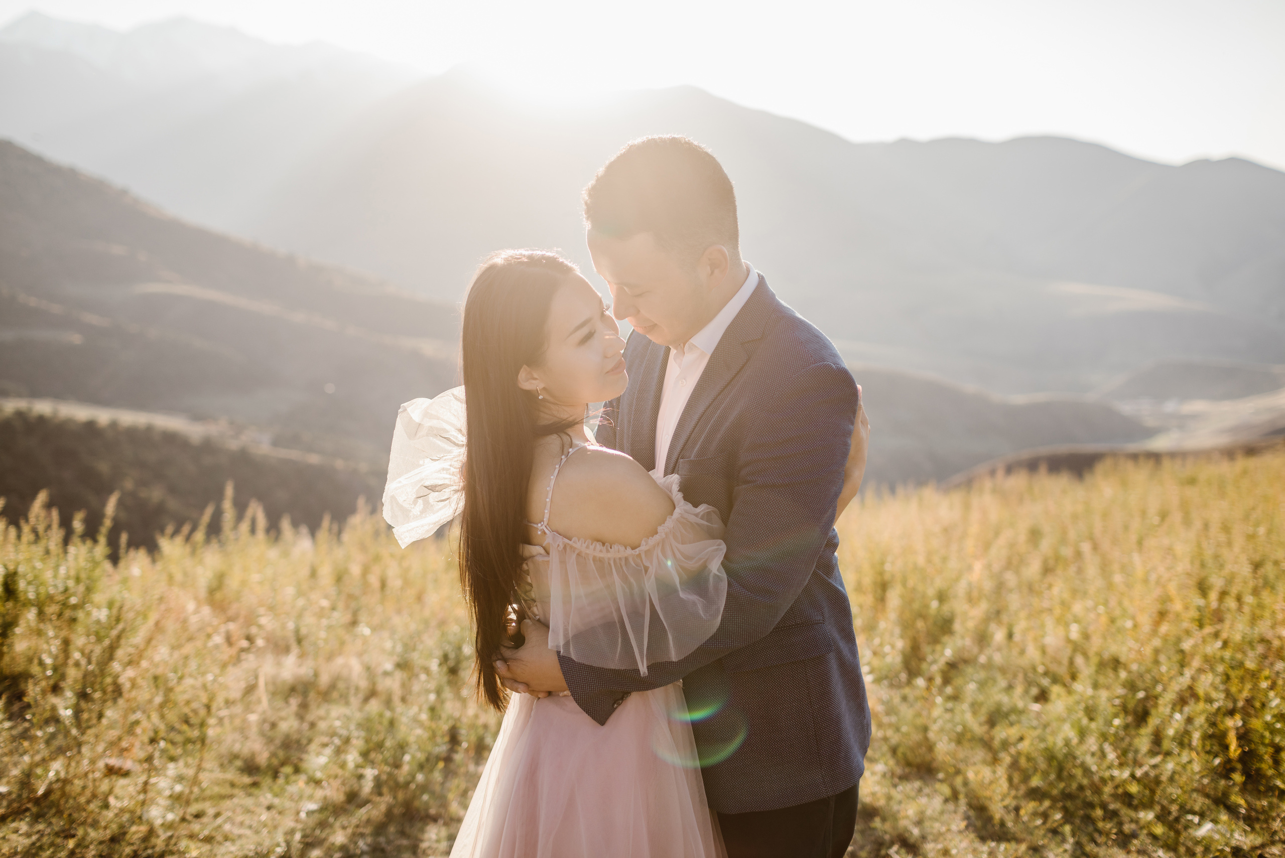 Романтическая Лав Стори. Фотограф в Бишкеке Оксана Шувалова