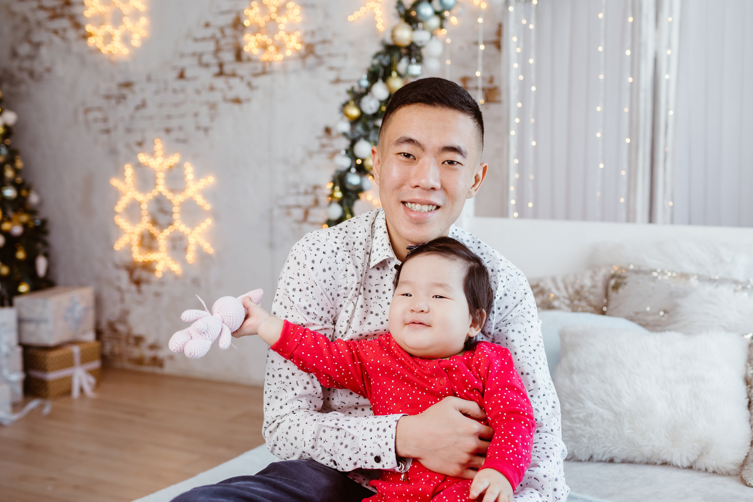 Семейная фотосессия в студии. Фотограф в Бишкеке Оксана Шувалова