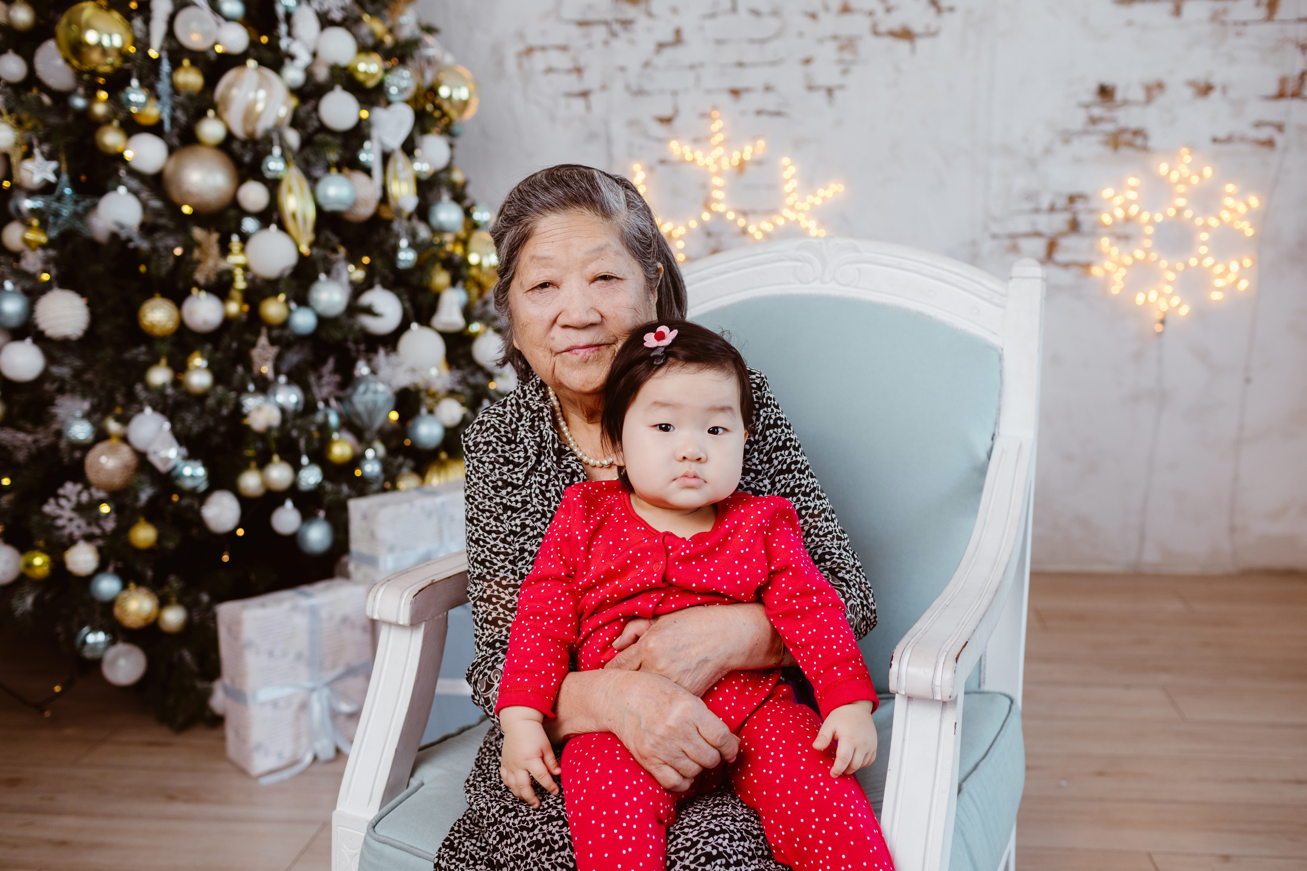 Семейная фотосессия в студии. Фотограф в Бишкеке Оксана Шувалова