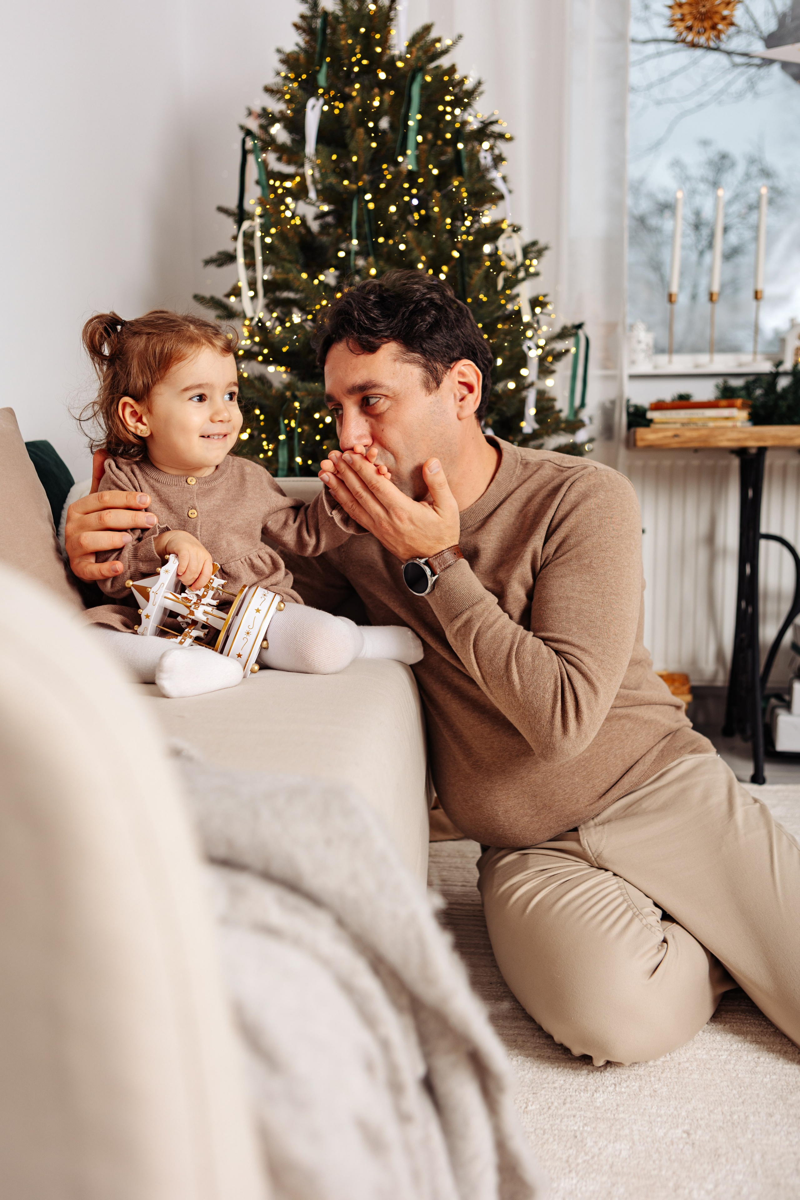 Familia Teodorescu. Cristina Andronache fotograf Brașov fotograf de familie fotograf de nunta Brașov