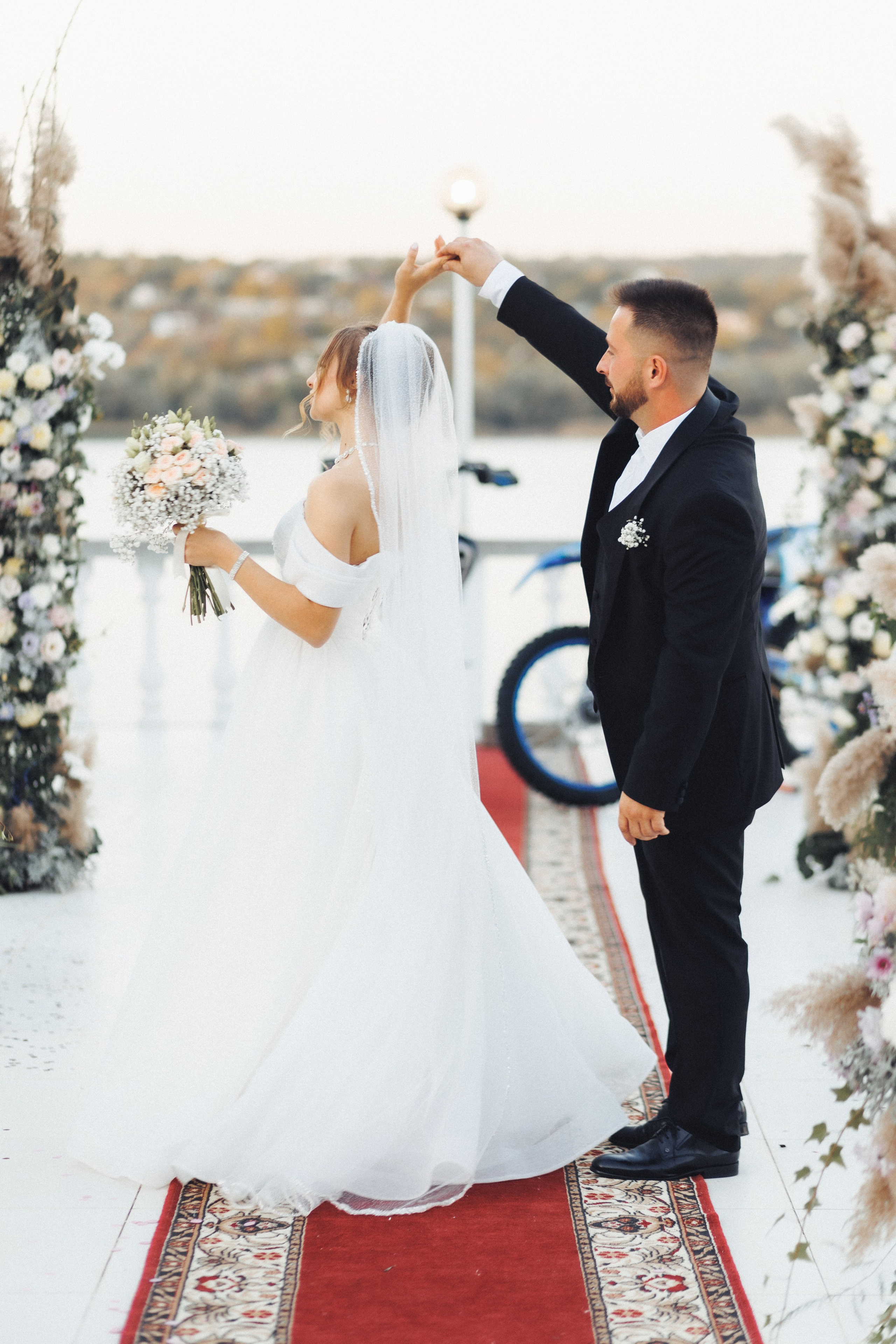 X & S. Fotograful evenimentului tău