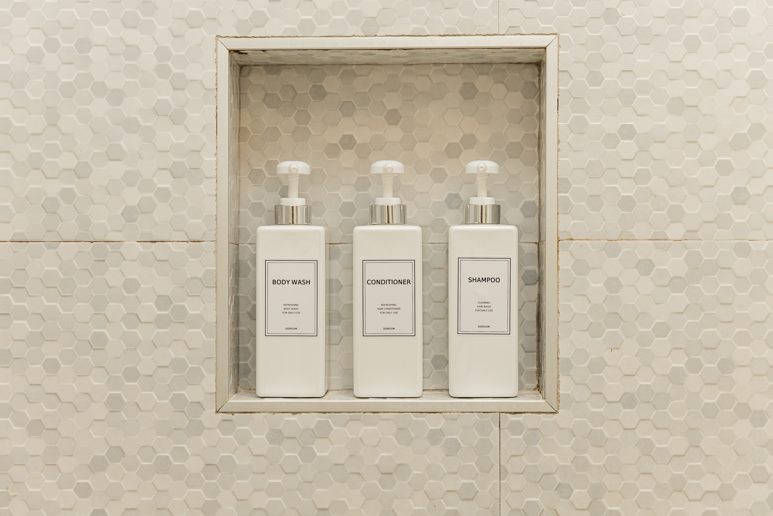 Appearance Apartments. Photographer Andrei White