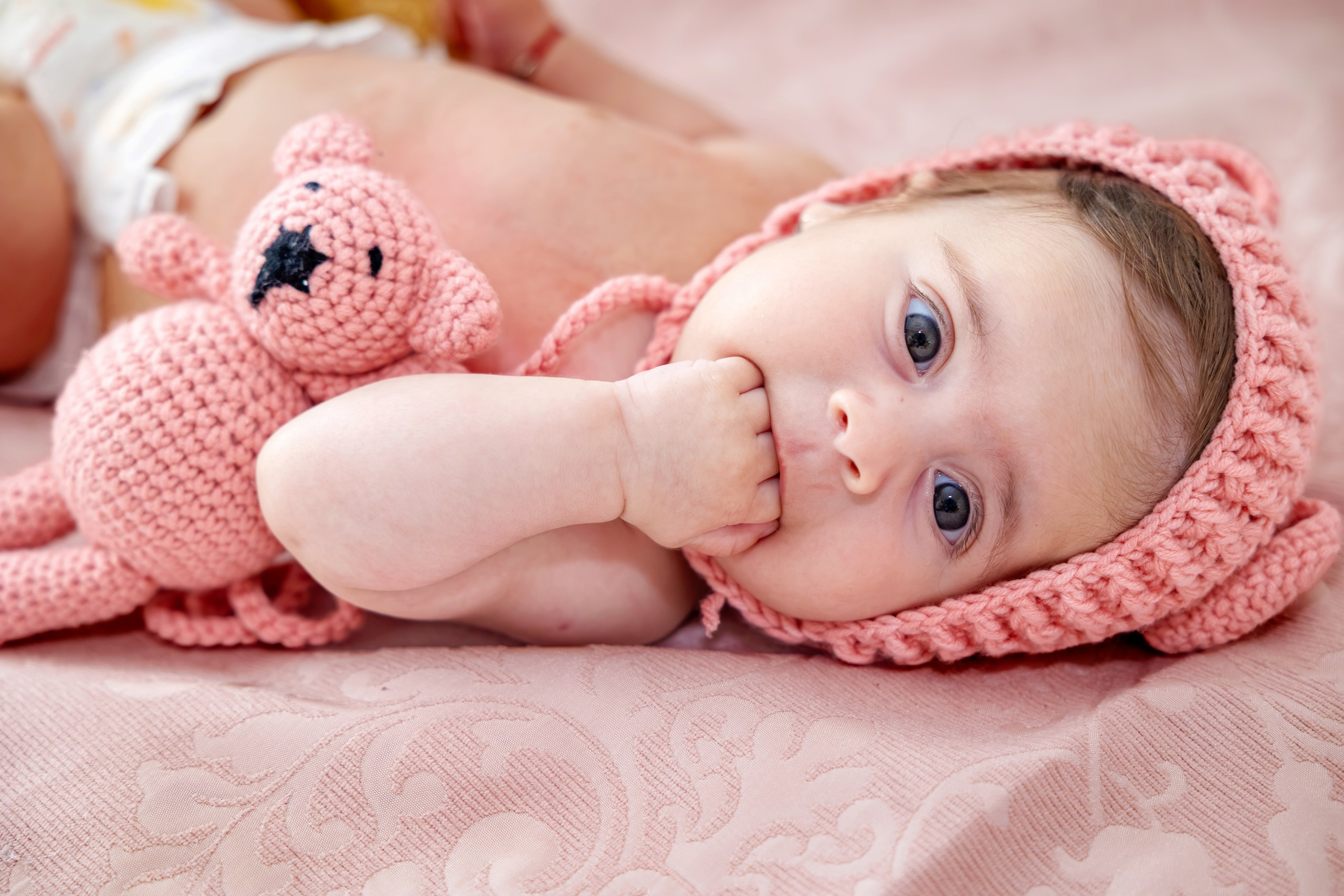 Iris Stefania. Moments By Gub