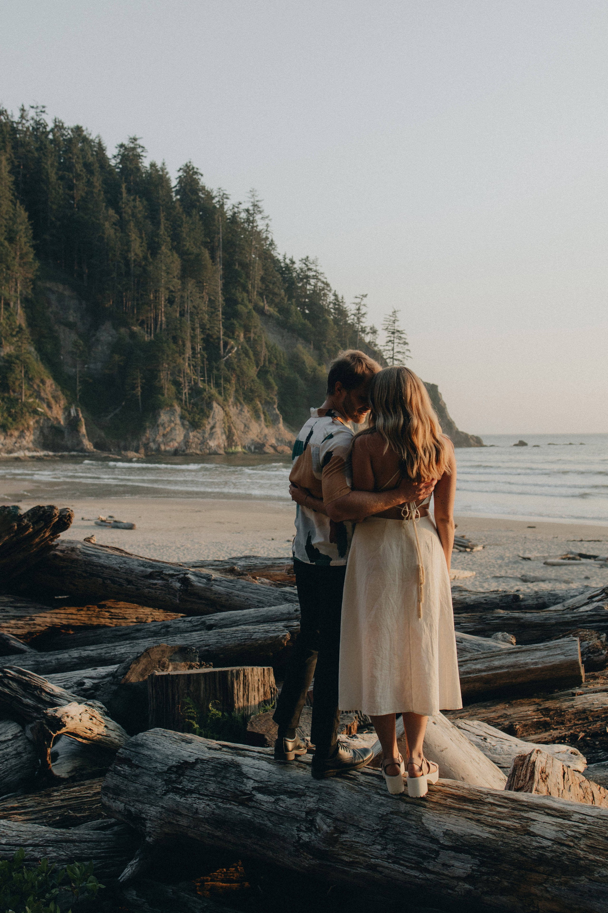 Engagement Photography at Cannon Beach | Jessie & Isaac's Session by Georgy Shishkin | Capturing Moments in Portland, Seattle, Bend & Oregon. Capturing Love in the Heart of the Pacific Northwes