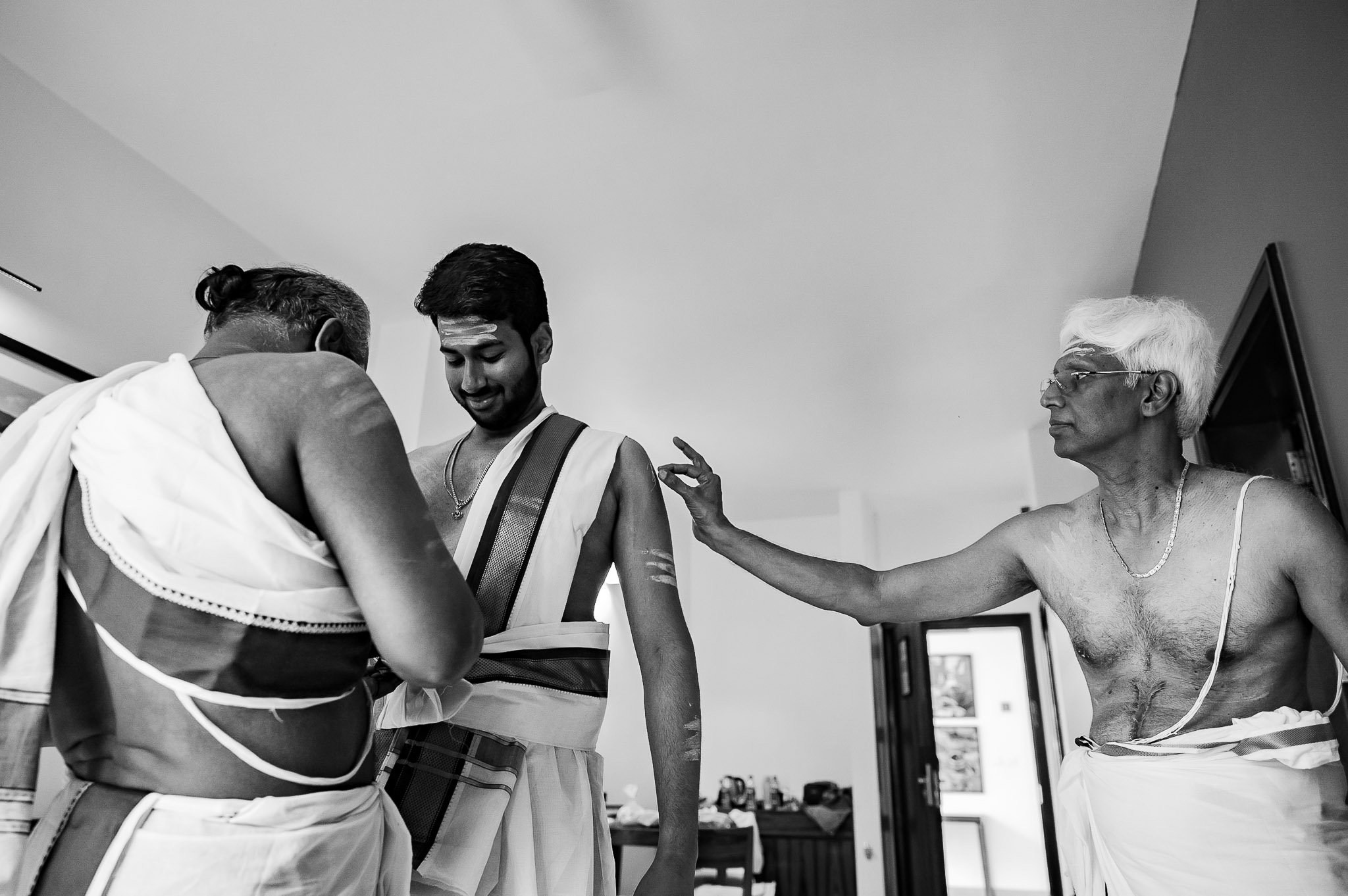 Candid TamBrahm Wedding Photography: Four Points by Sheraton Mahabalipuram