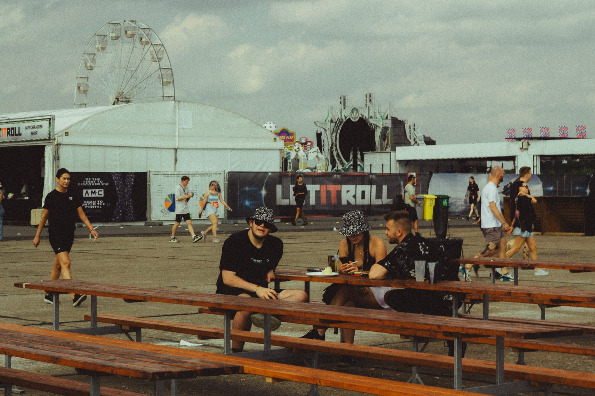 Let it roll. Photo by lenozavra