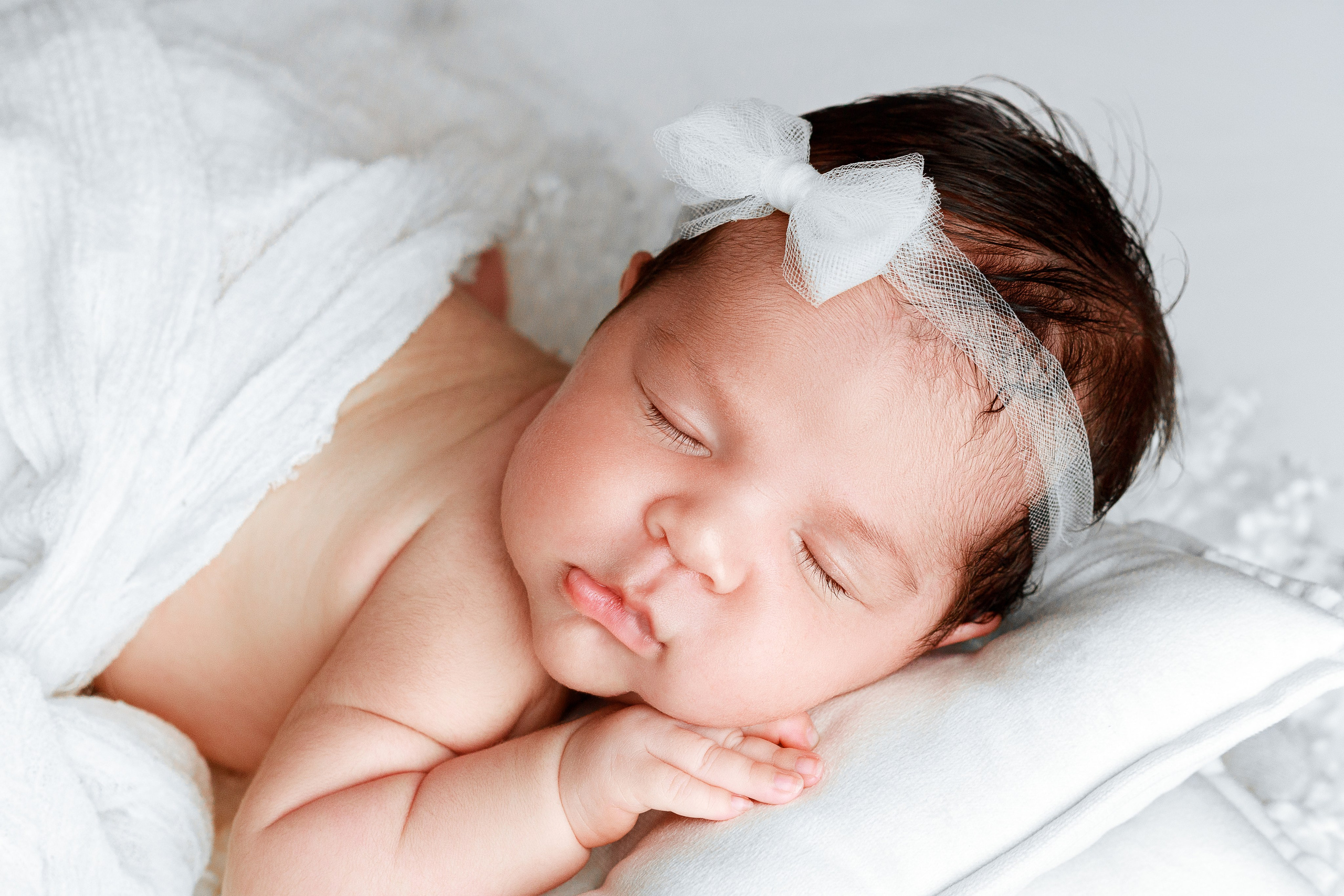 Newborn Classic. Mary Newborn Photo