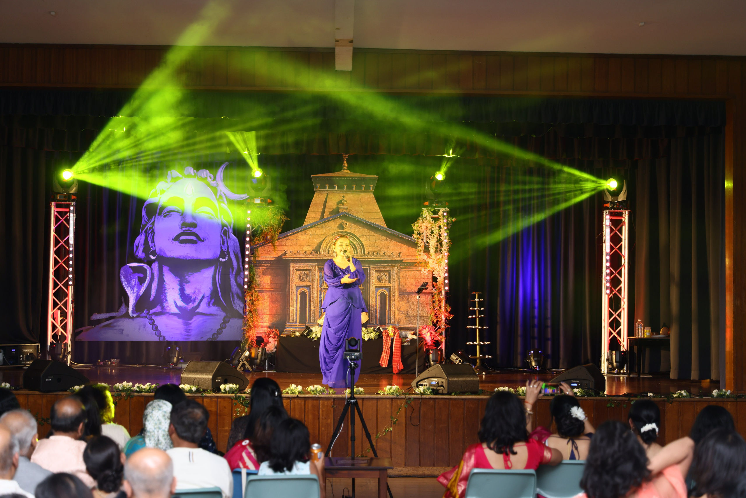 Nbysa Sydney. MHCreative is family-oriented photographer based in SYDNEY