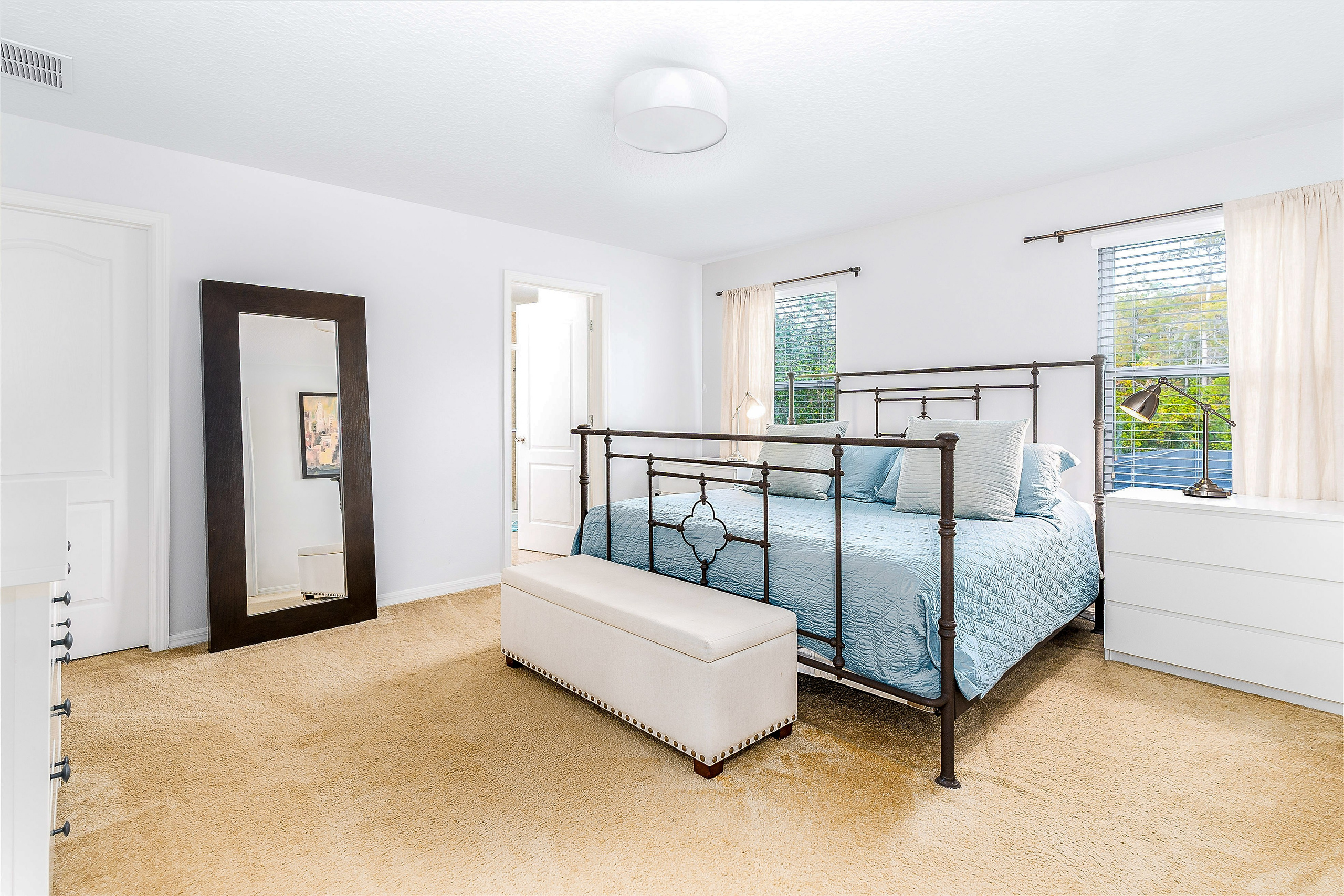 Gallery. Masha Kapriyanchuk a real estate photographer